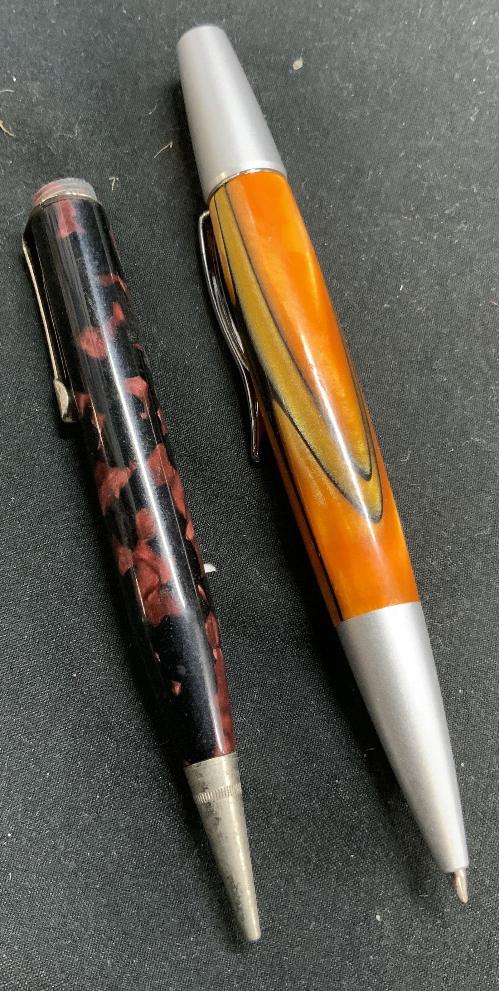 Lot 2 Assorted Pen & Pen Shell (1 of 6)