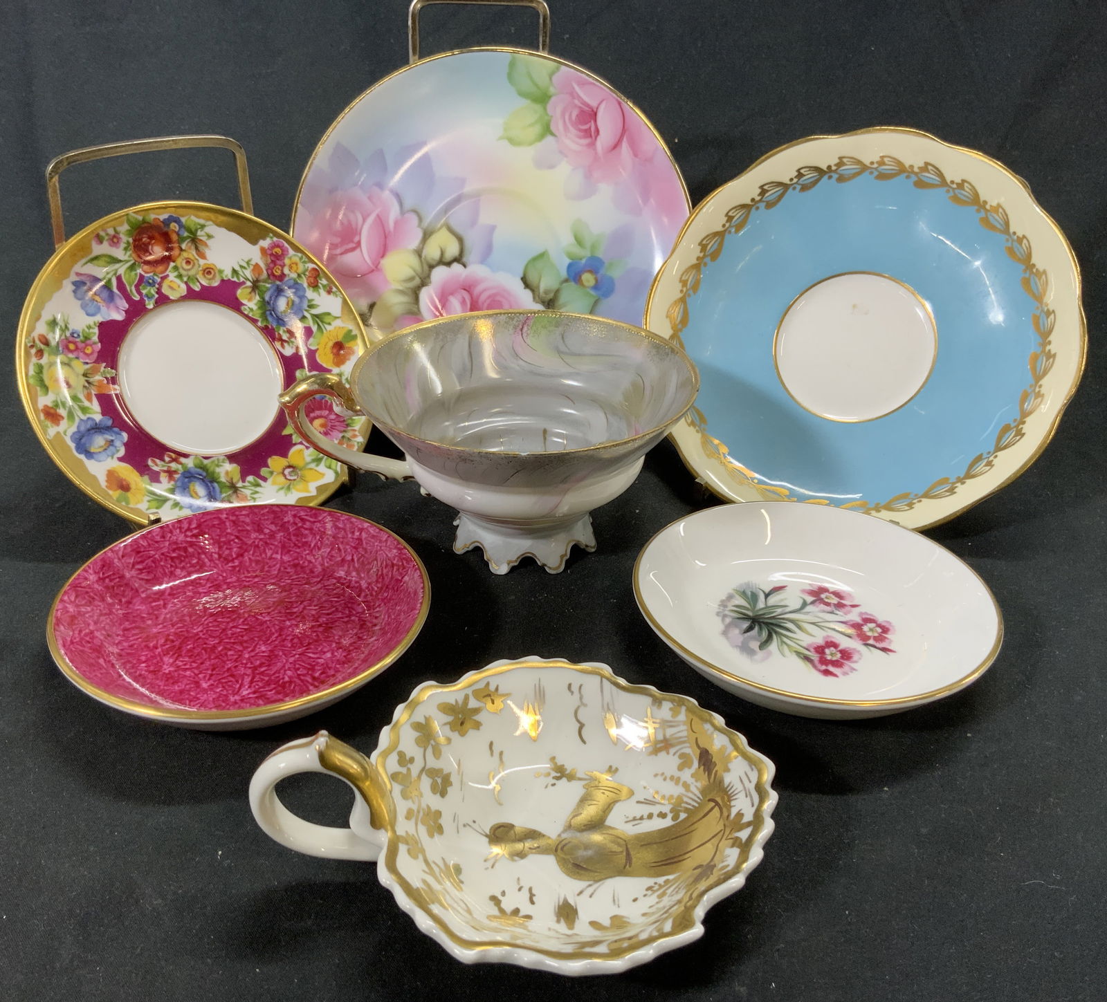 Lot 8 Vintage Assorted Porcelainware (1 of 10)