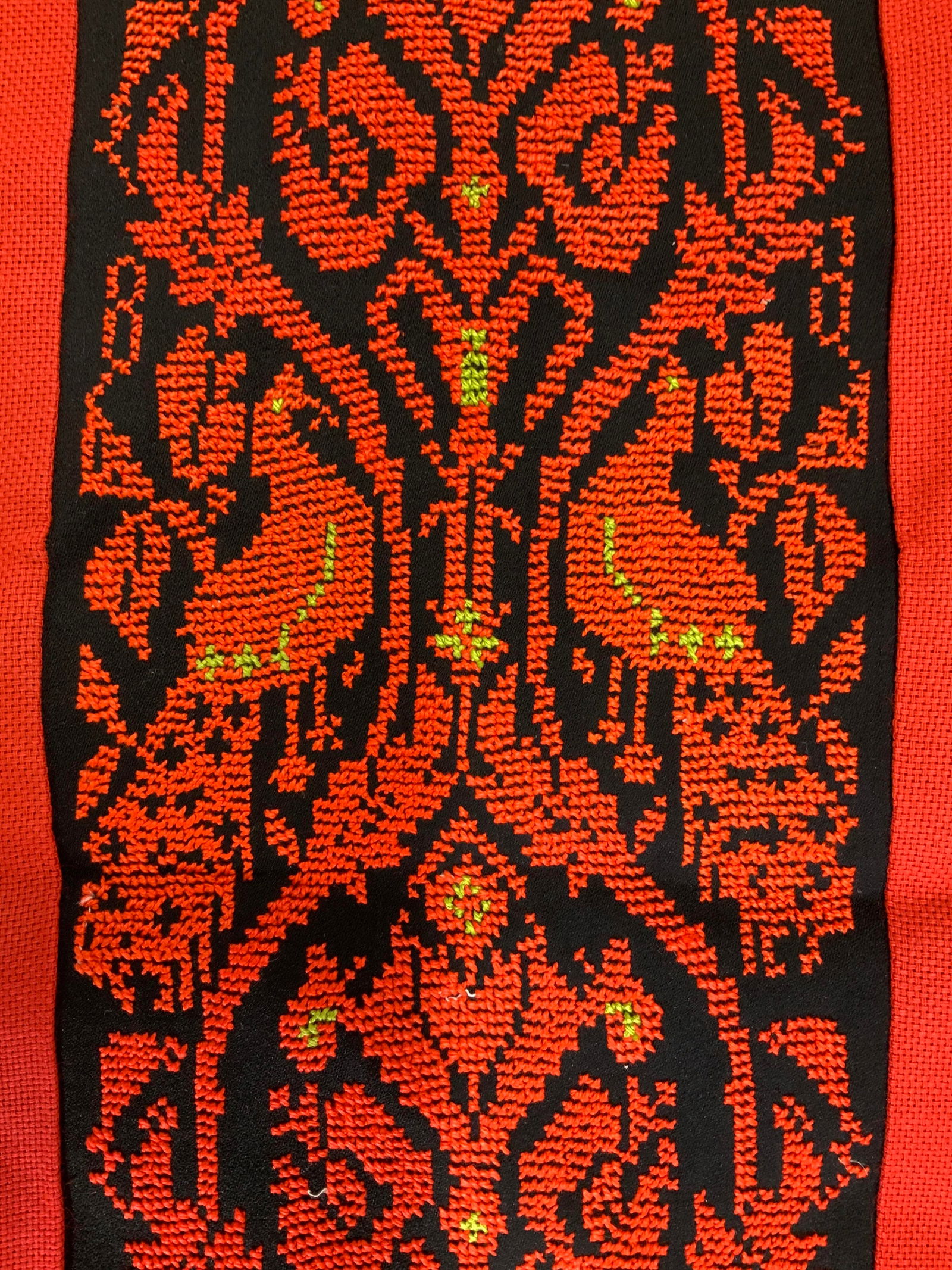 Red Embroidered Peacock Linen Table Runner (1 of 6)