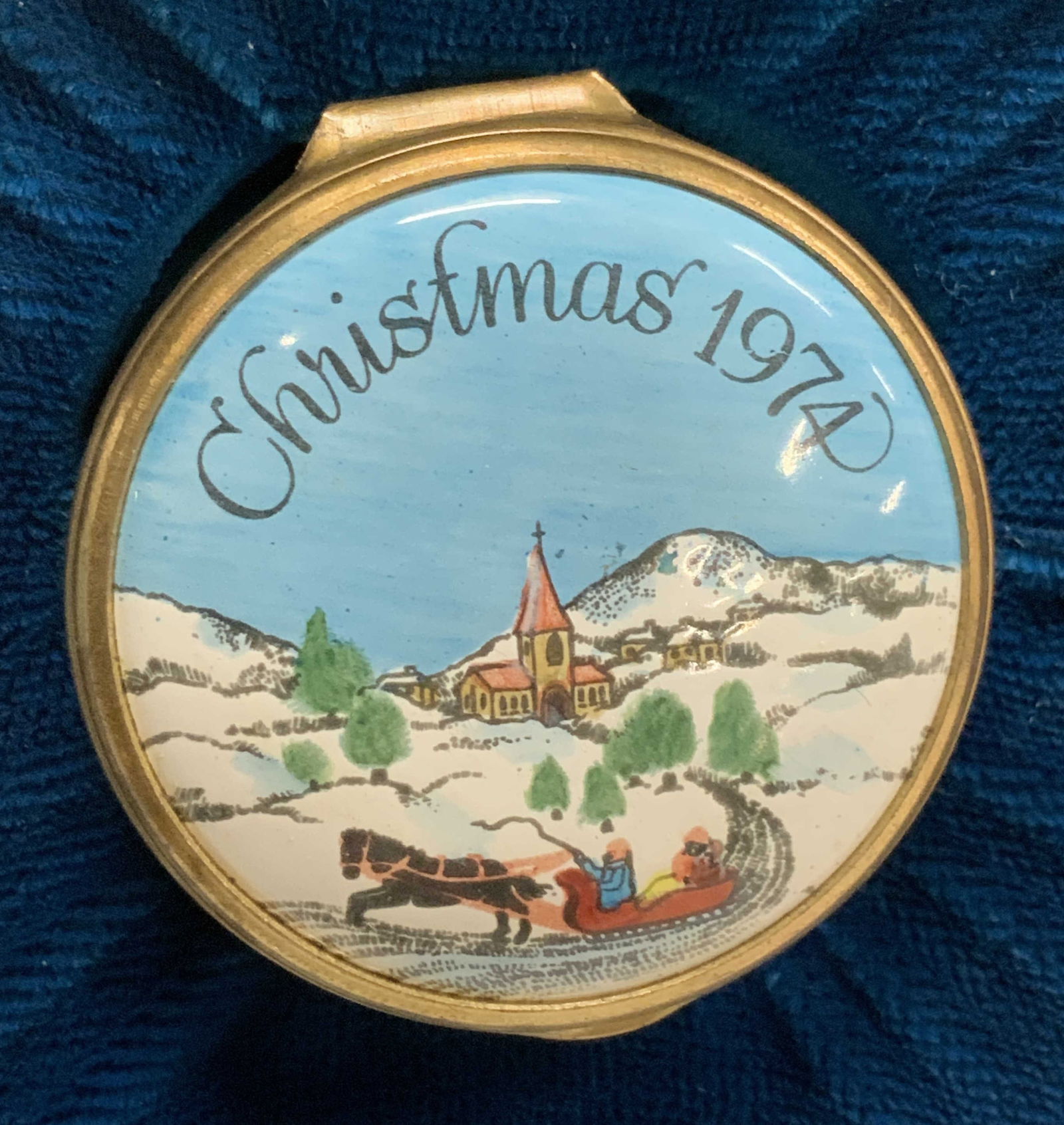 Bilston&Battersea Enamel Holiday Pill Box England (1 of 6)