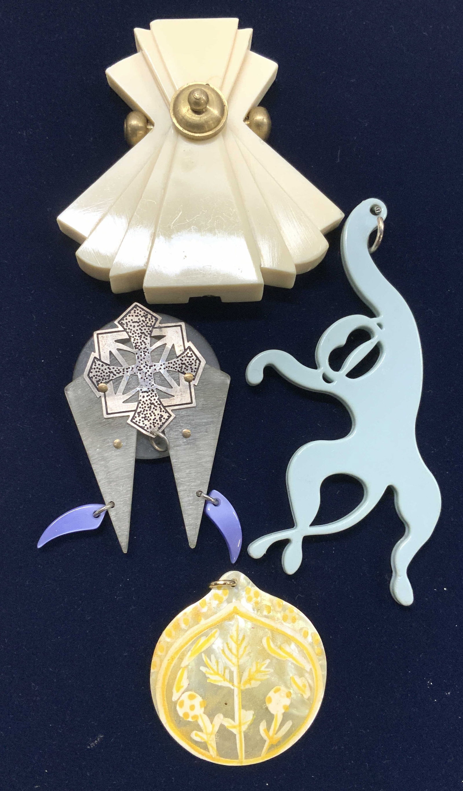 4 Effex, Art Deco, Painted Mother of Pearl Jewelry: 4 vintage pieces of costume jewelry, 2 Art deco- brass and composite art accessory, 3 in. W x 2.75 in. Ht , thick - just short of 1/2 in. and with some weight. Signed jewelry accessory Effex art deco/