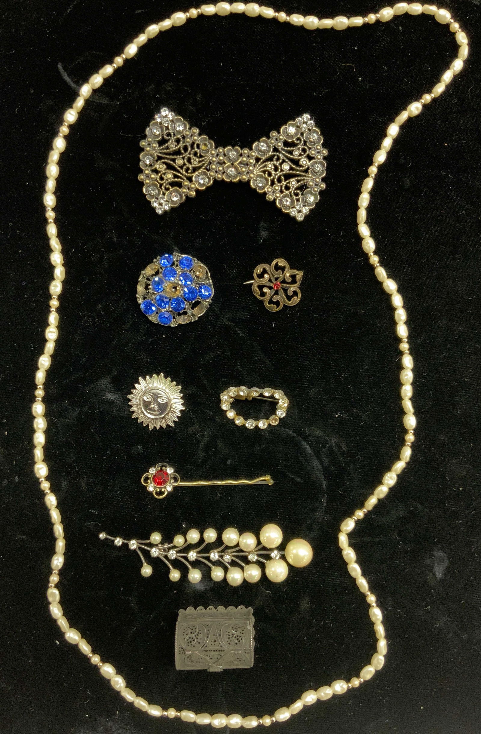 Lot 9 Sterling Pendant, Brooch Pins, & Necklace (1 of 11)