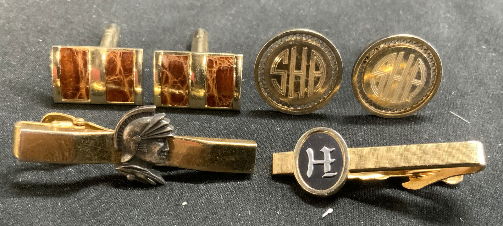 Lot 6 Tie Clips & Cuff Links (1 of 7)