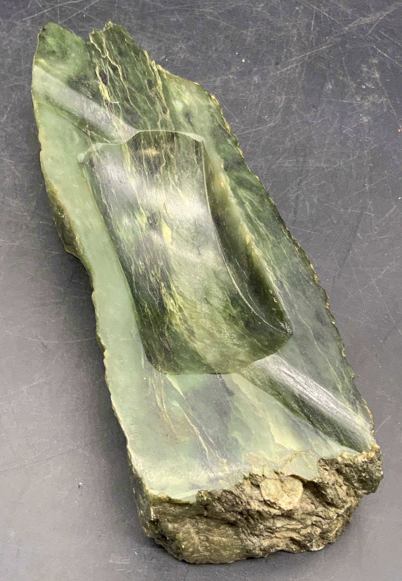 Carved Natural Green Jade Trinket Dish / Ashtray (1 of 14)