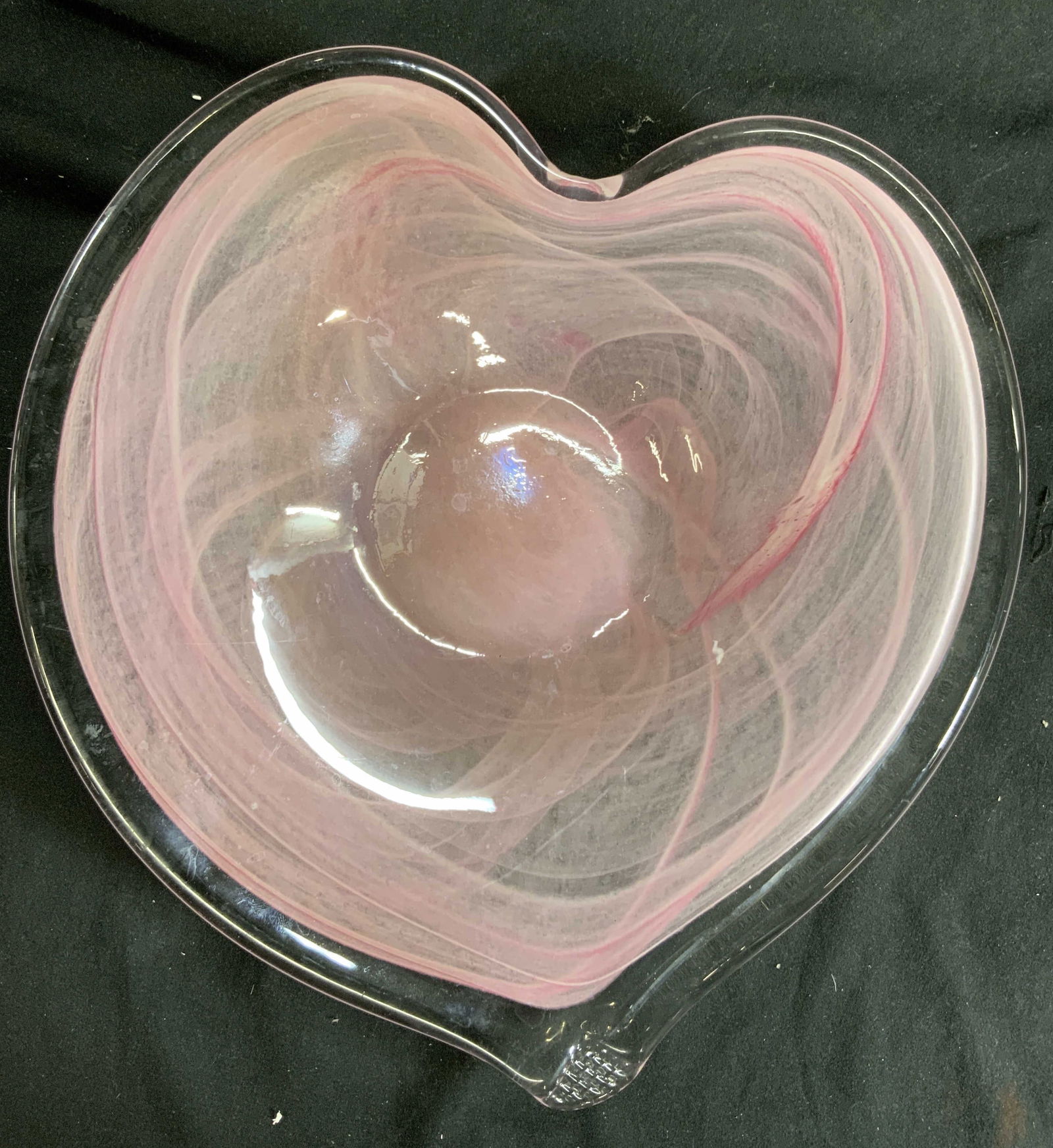 Hand Blown Molded Art Glass Heart Plate Pink (1 of 6)