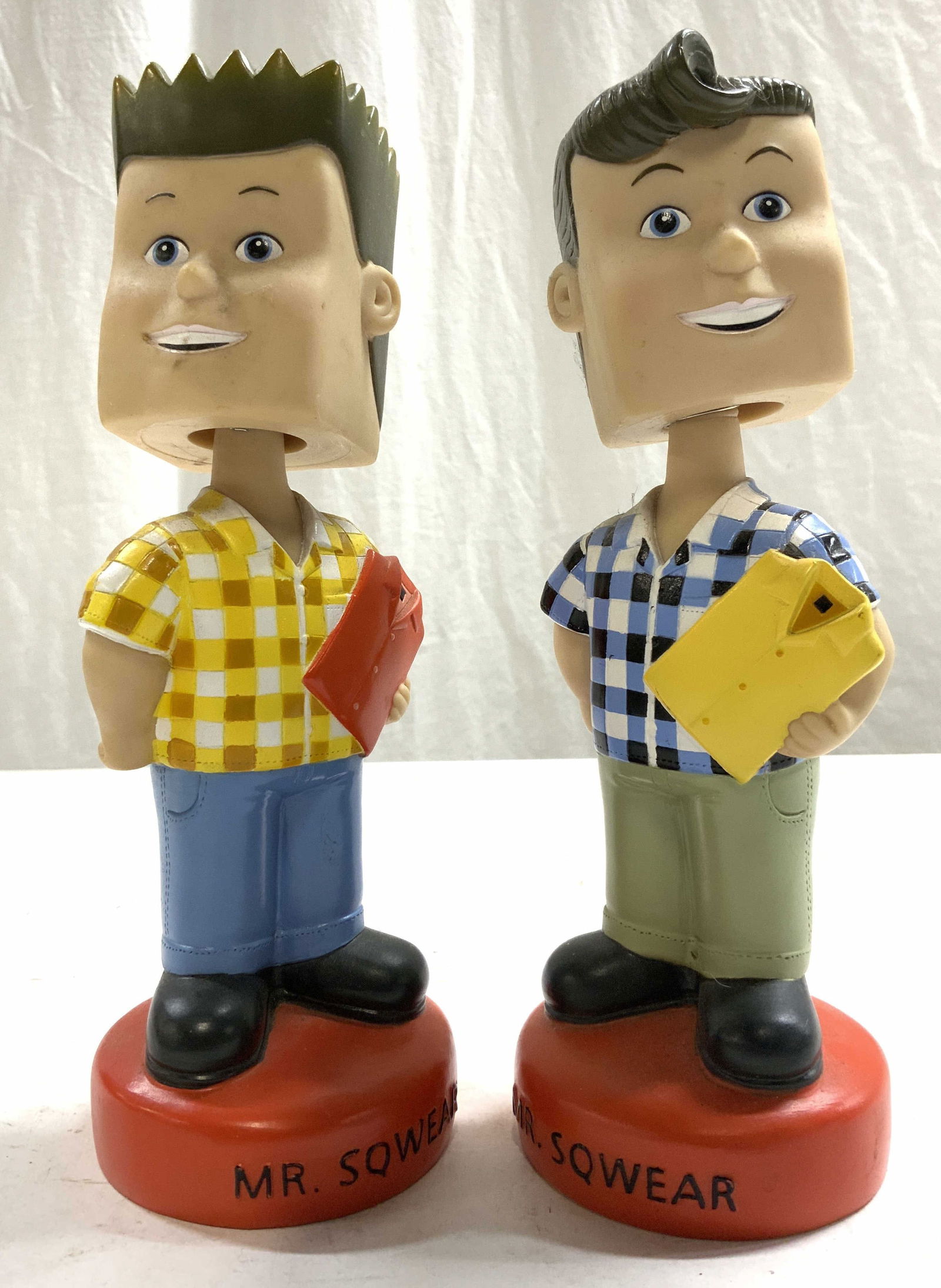 MR SQWEAR Lot 2 Bobblehead Figures (1 of 8)