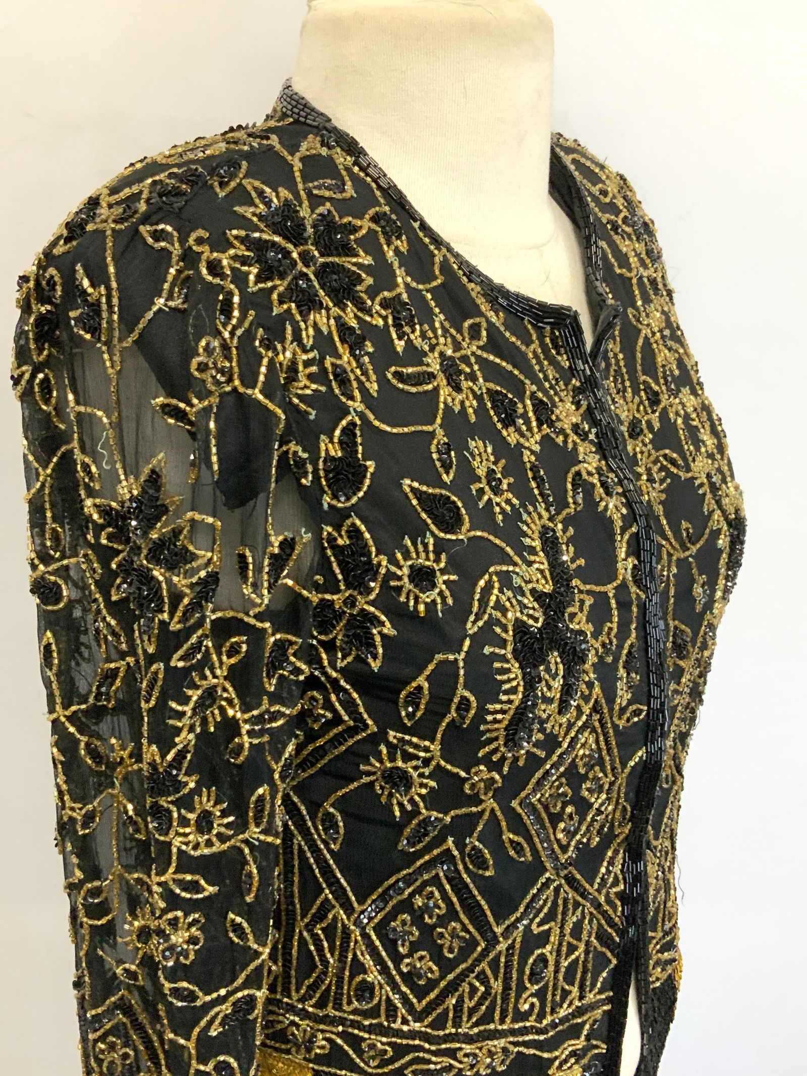 Champellyse Vintage Hand Bead Festive Silk Jacket (1 of 12)