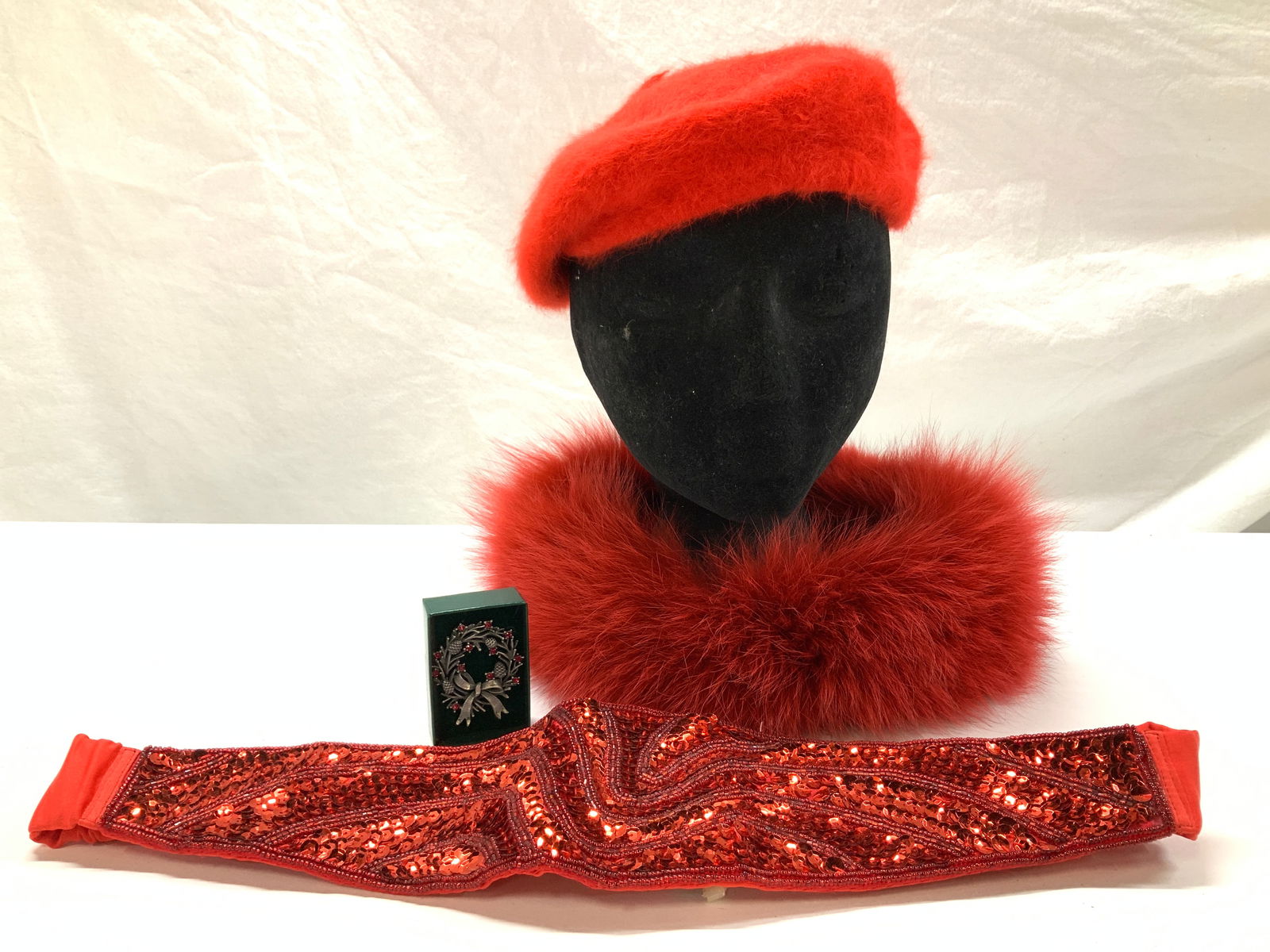 Archie Brown French Beret, Fox Fur Neck Wrap, 4 (1 of 11)