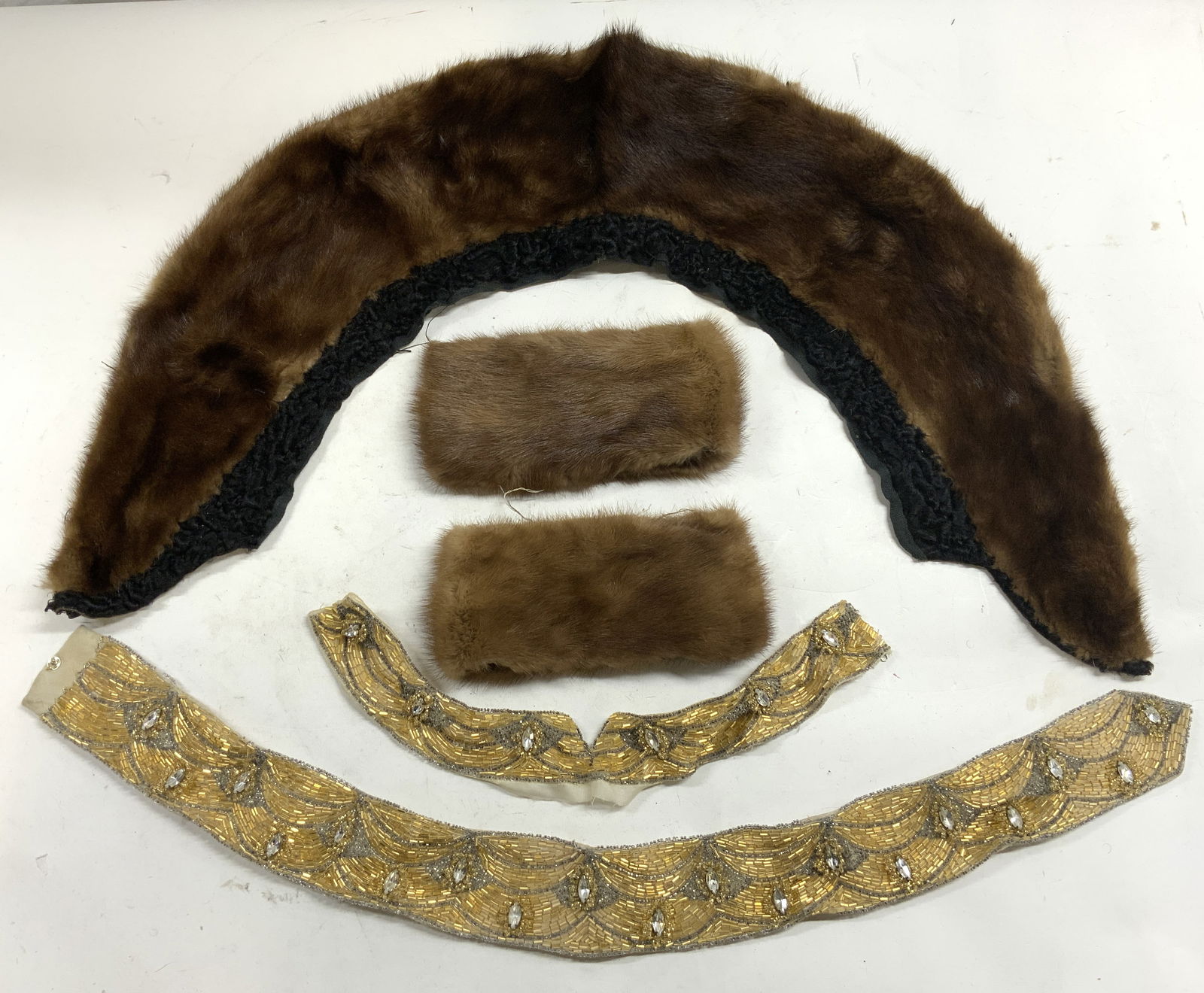 Lot 5 Vntg Mink & Beaded Collars Headbands (1 of 8)