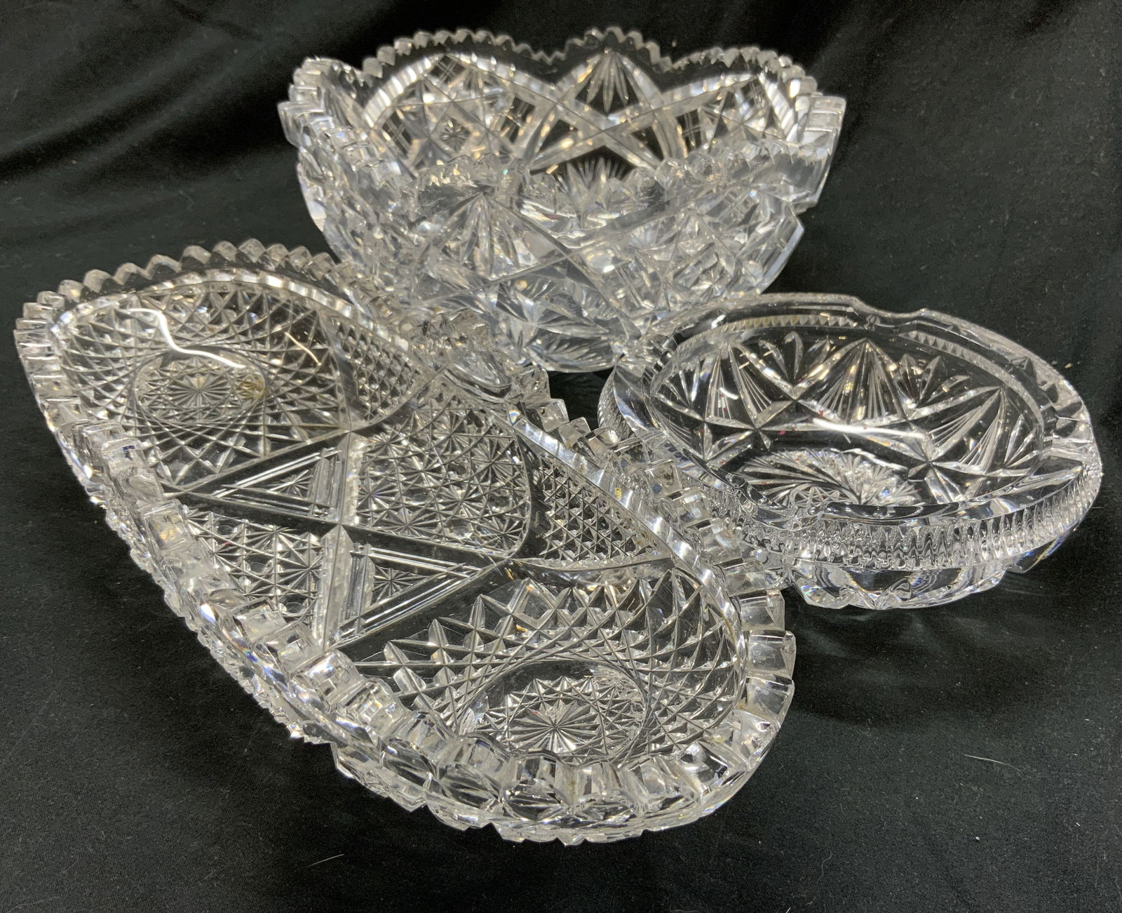 Lot 3 Saw Toothed Cut Crystal Vessels, Tableware (1 of 8)