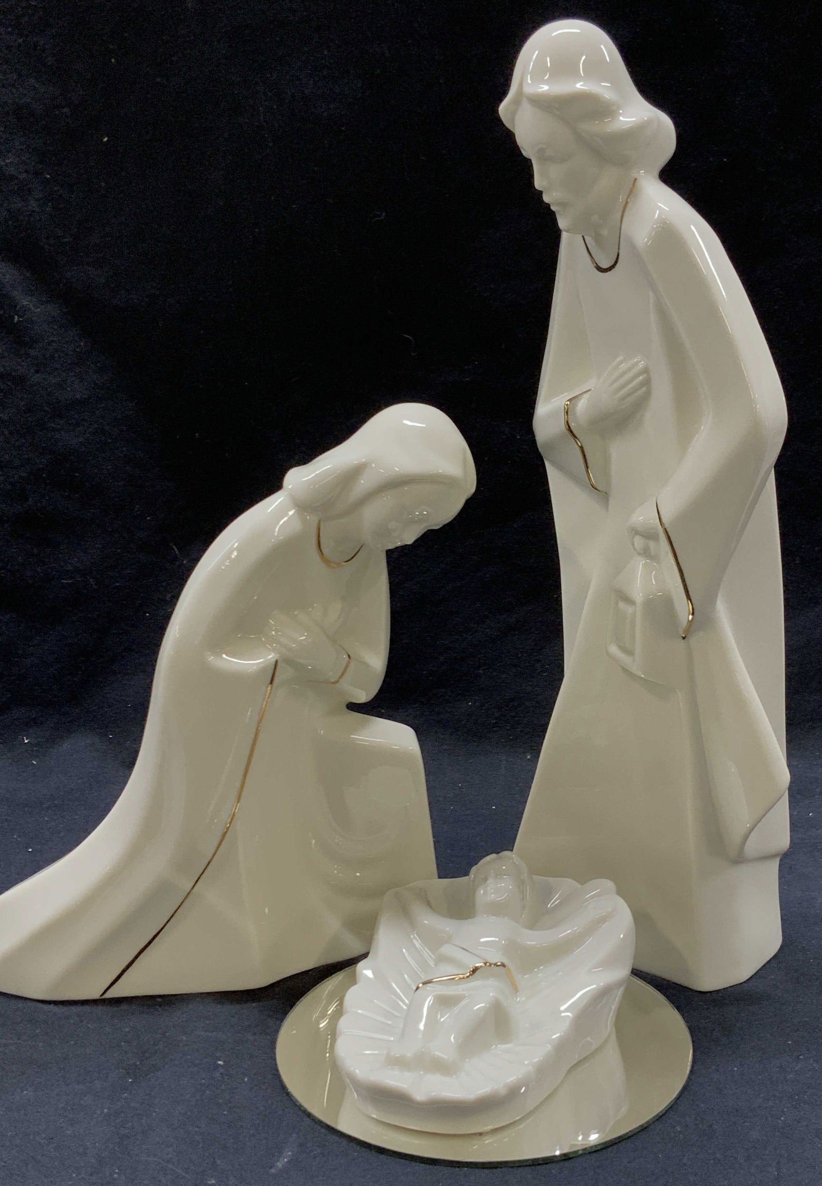 MIKASA Porcelain Holy Night Nativity , 4 pcs, NIB (1 of 7)