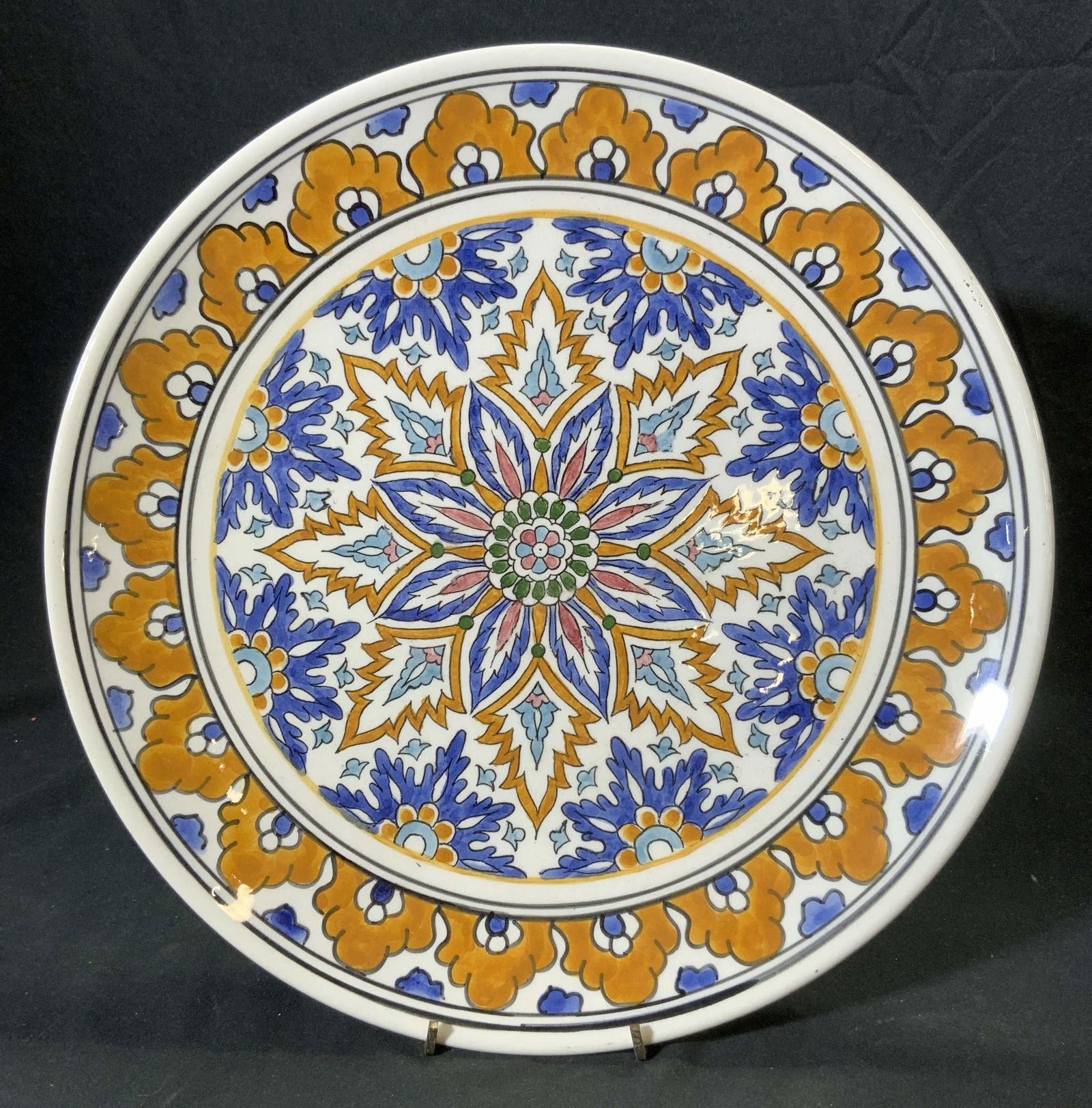 Vintage Hand Crafted Porcelain Plate GREECE (1 of 8)