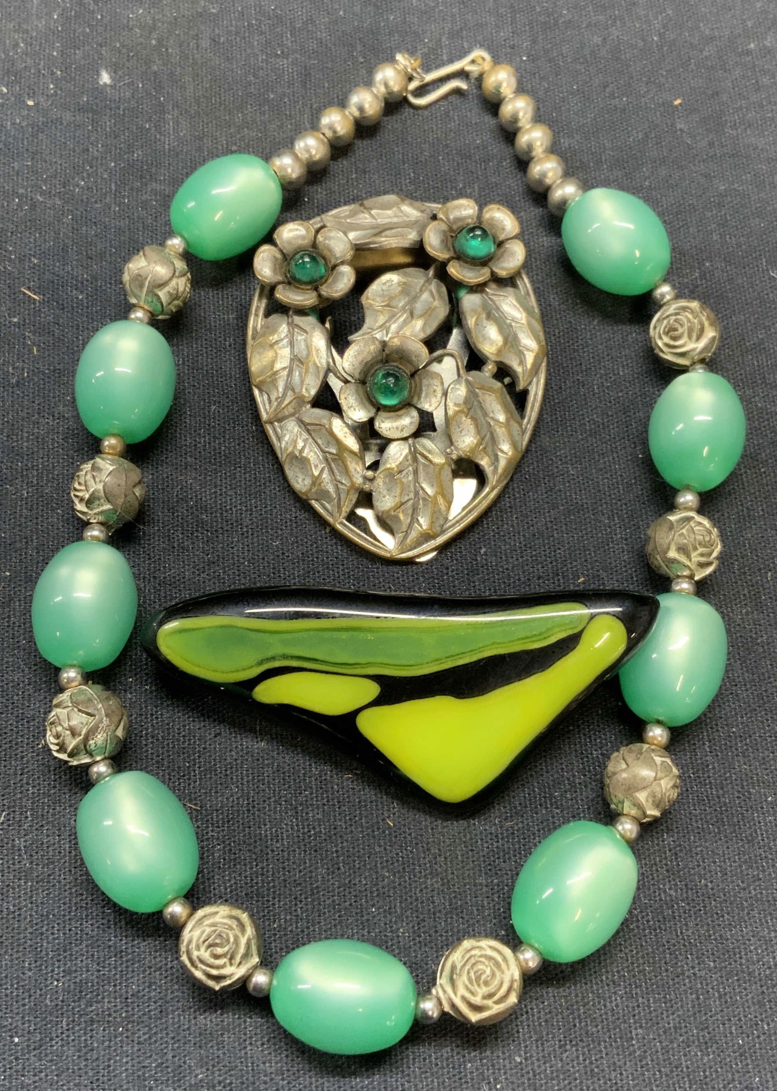 Lot 3 Floral Necklace & Clip, Green Brooch (1 of 7)