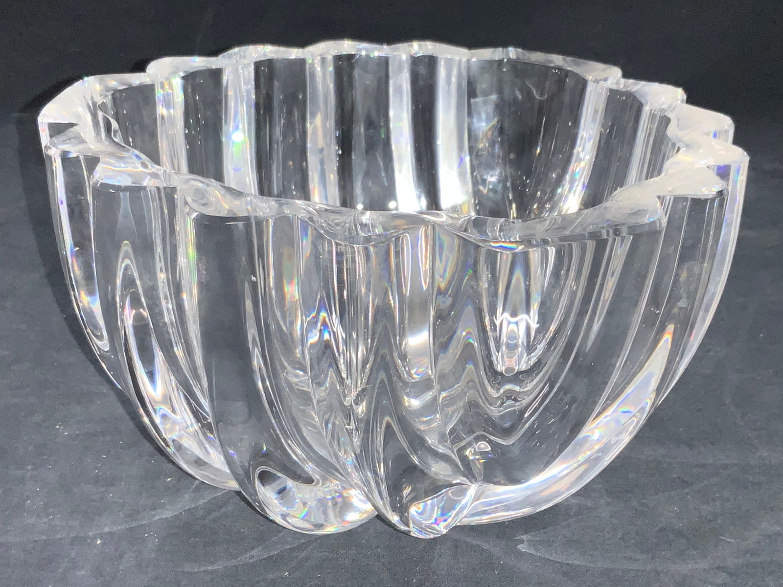 Orrefors Signed Lars Hellsten Crystal Bowl (1 of 7)