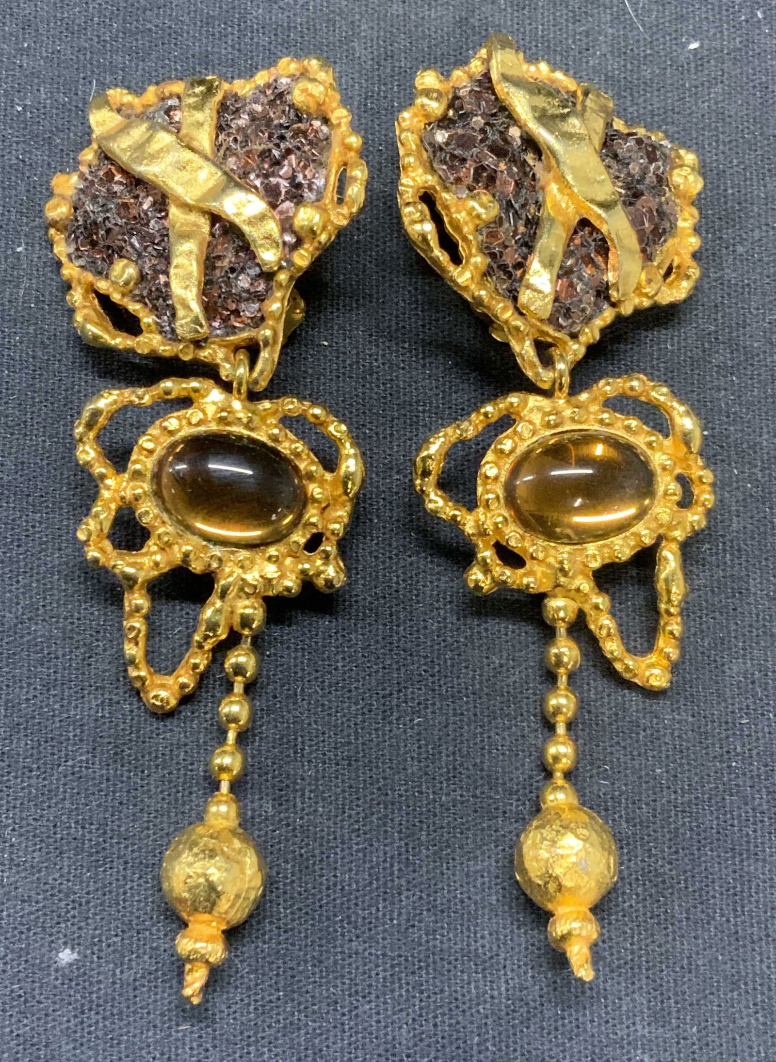 CHRISTIAN LACROIX Gold Pl Crystal Earrings France (1 of 8)