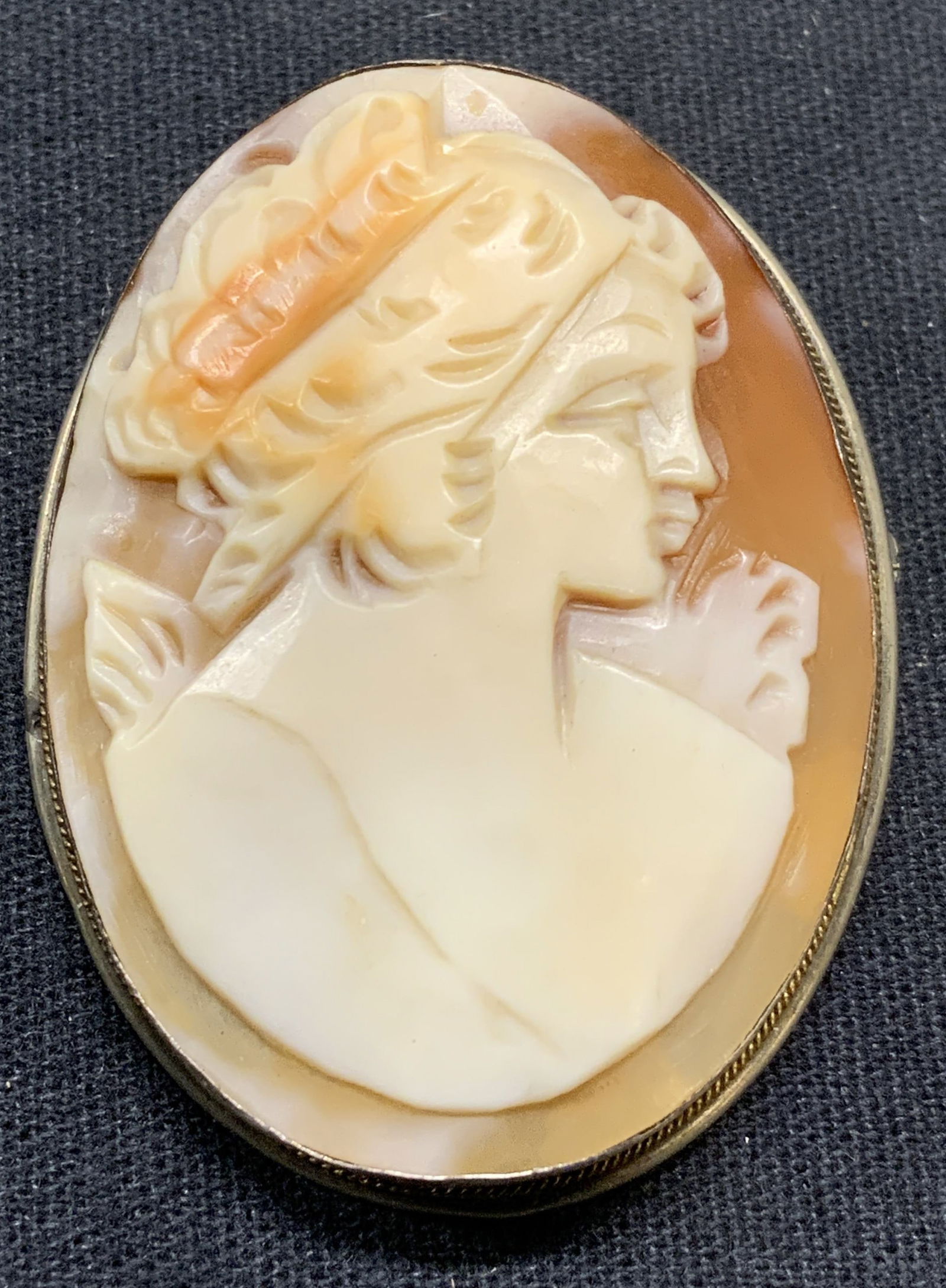 .800 Silver Carved Shell Cameo Brooch (1 of 7)