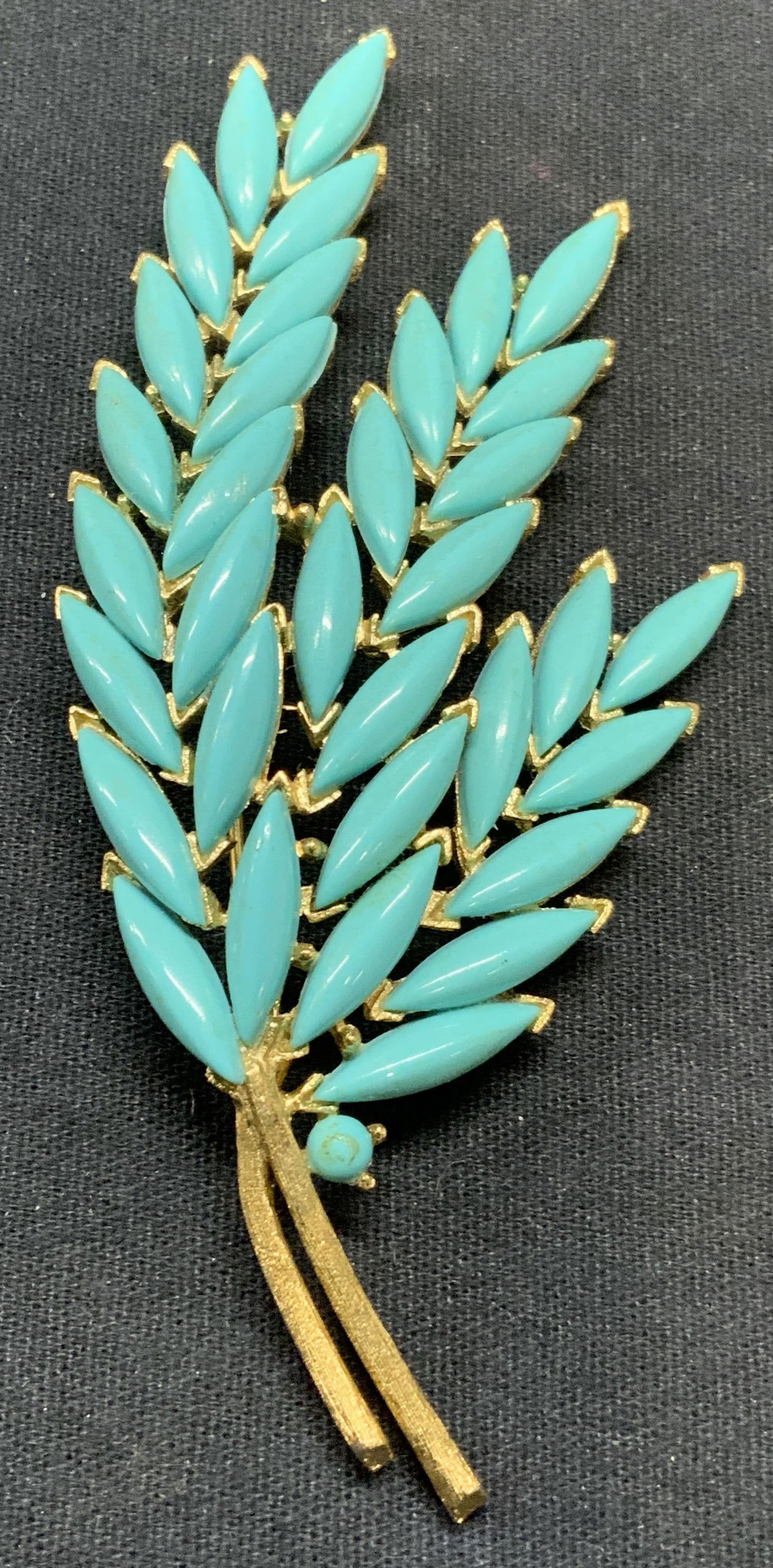 TRIFARI Gold Tone Blue Lucite Botanical Brooch (1 of 7)