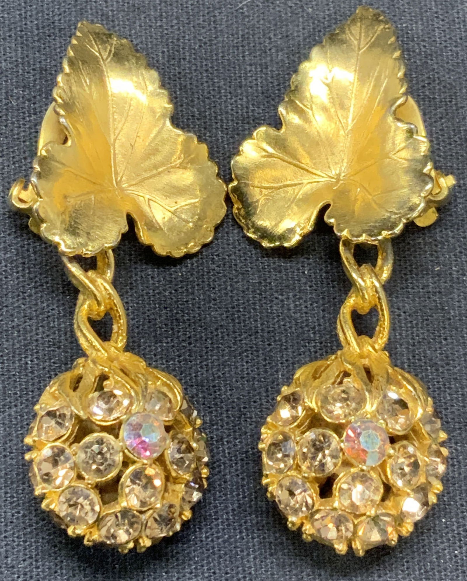 SCHIAPARELLI Gold Tone Leaf & Flower Earrings (1 of 6)