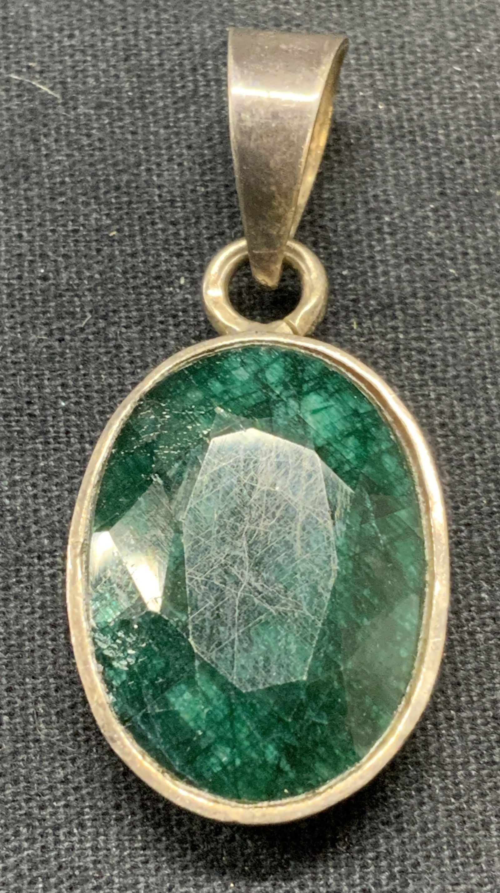 Sterling Silver Green Gemstone Pendant Auction