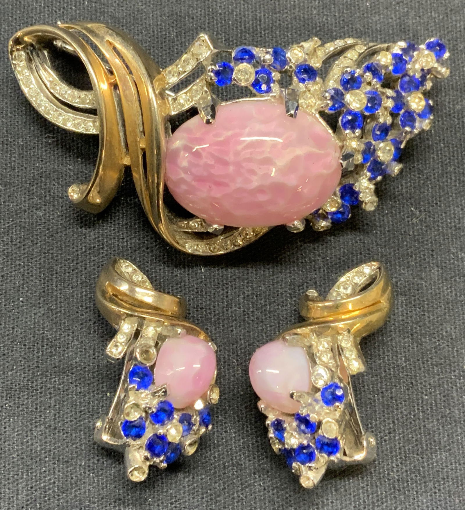 2 REJA Pink & Blue Crystal Brooch & Earrings Set (1 of 10)