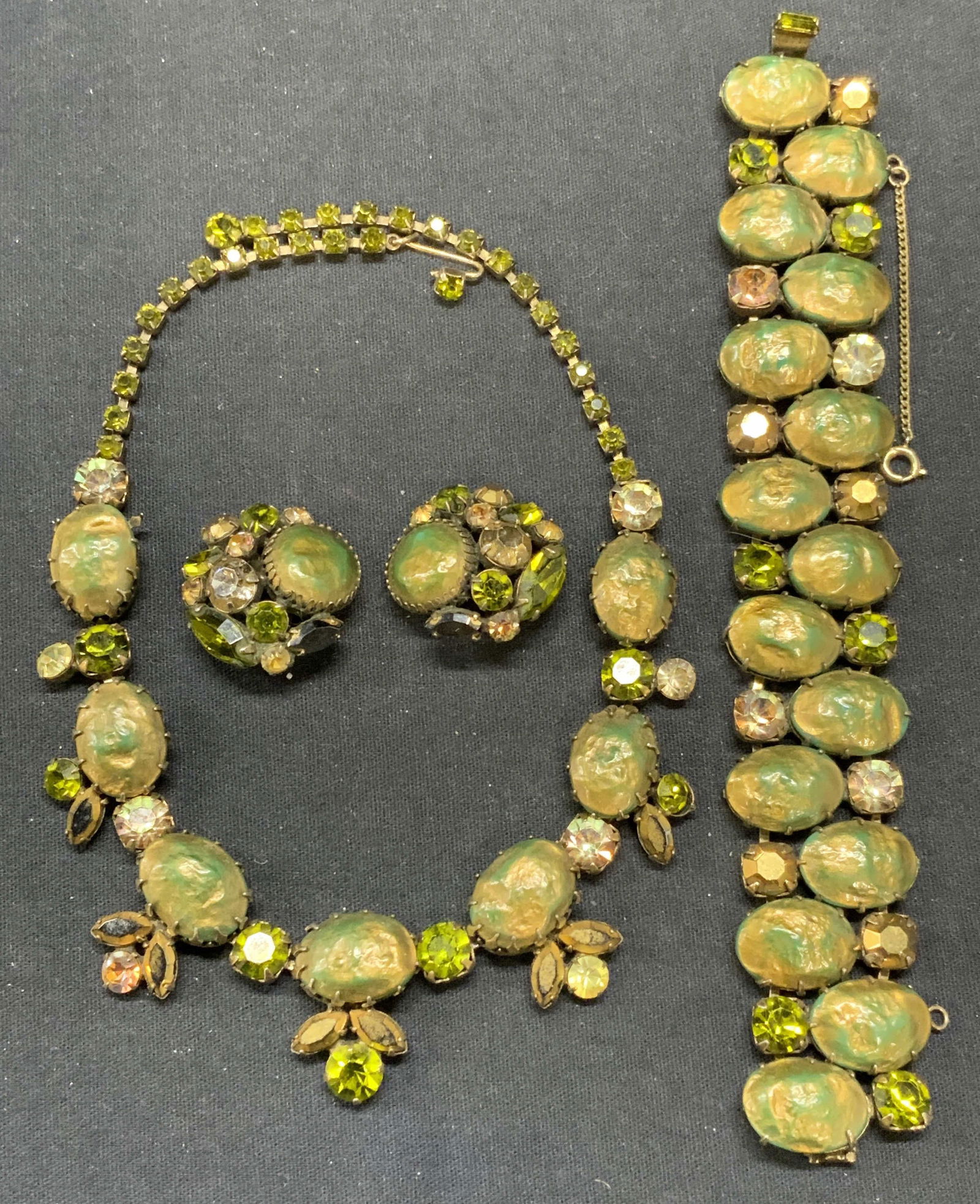 3 REGENCY Green Crystal Necklace, Bracelet, More (1 of 10)