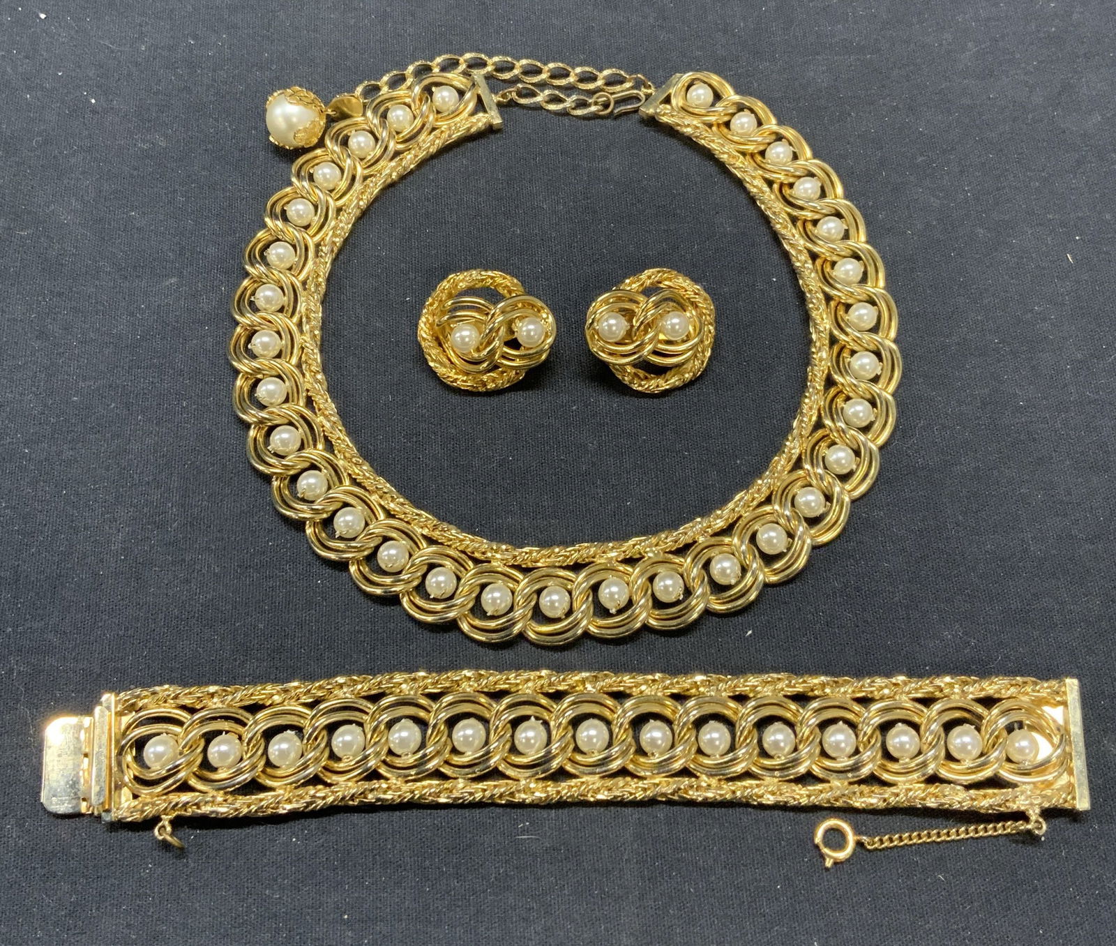 3 HOBE Gold Tone Faux Pearl Jewelry Set (1 of 12)