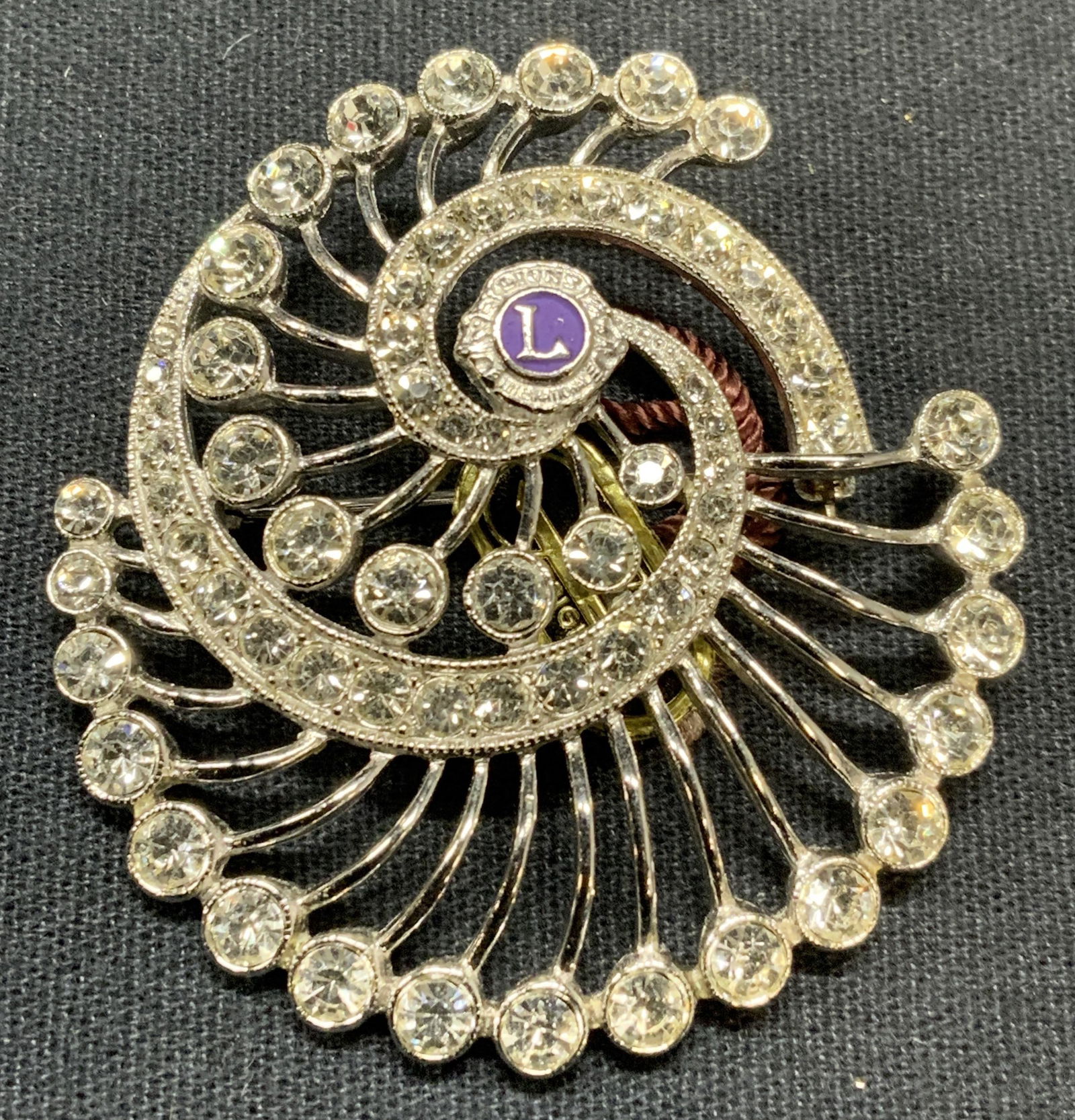 ORA ORIGINAL Silver Tone Crystal Brooch (1 of 7)