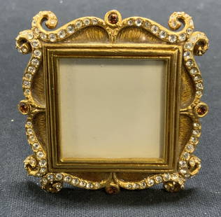 Jay STRONGWATER Gold Tn Crystal Picture Frame: Jay STRONGWATER gold tone enamel and crystal decorated picture frame. Trademarked to underside. Measures approx. 2 x 2 inches. Some scratching and loss to one crystal observed. Jay STRONGWATER, Jay ST