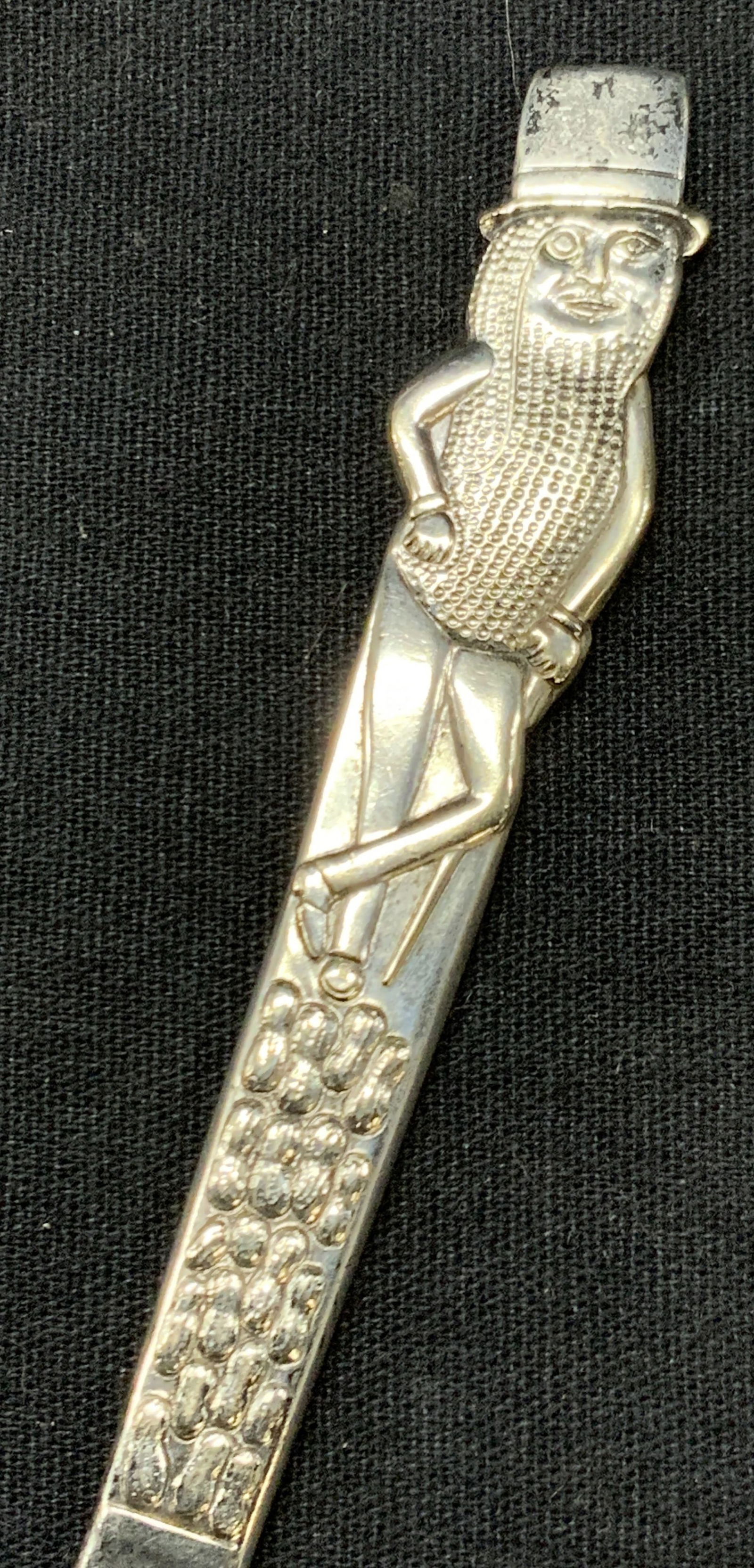 Carlton Silver Plate Mr.Peanut Knife (1 of 8)