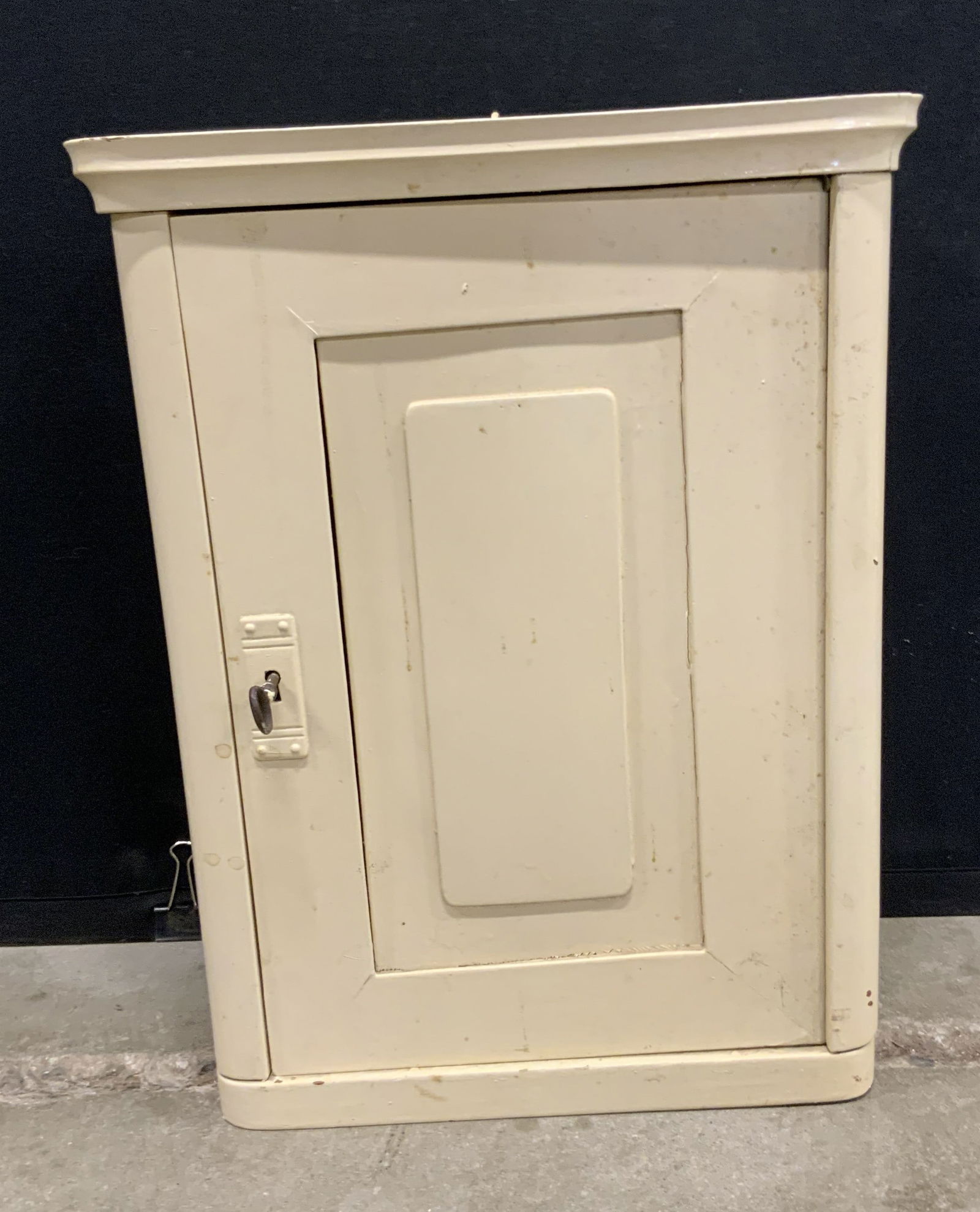 Antique Hanging Painted Wall Cabinet (1 of 11)