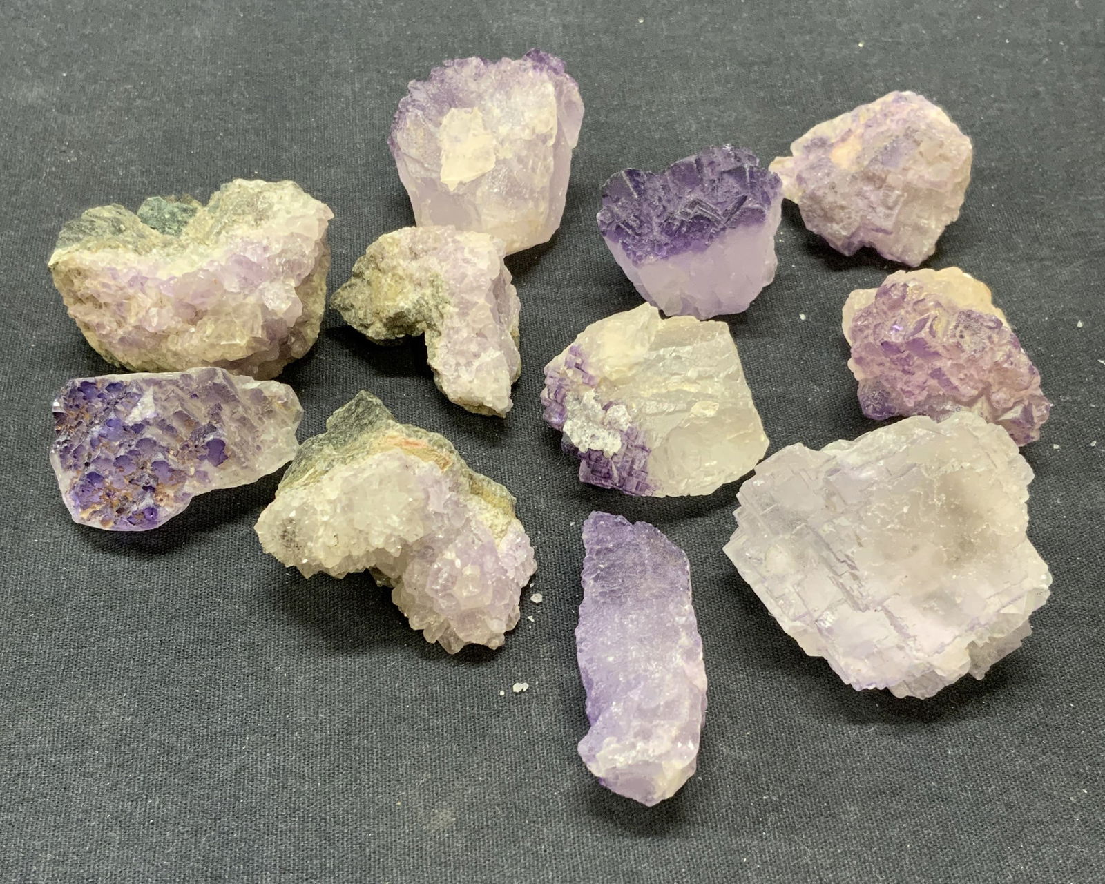 Lot 11 Raw Amethyst Gemstone Specimens (1 of 12)