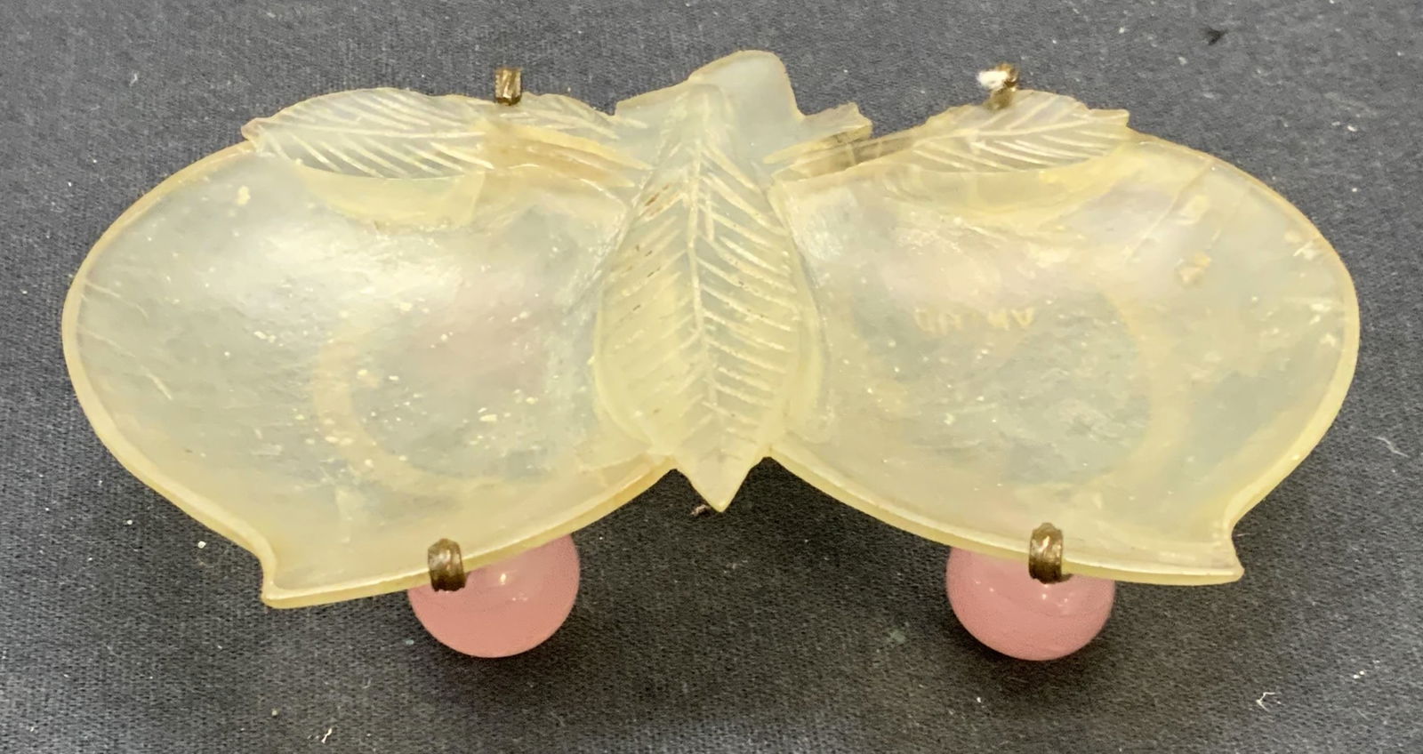 Chinese Carved Stone Peach Footed Trinket Dish (1 of 7)