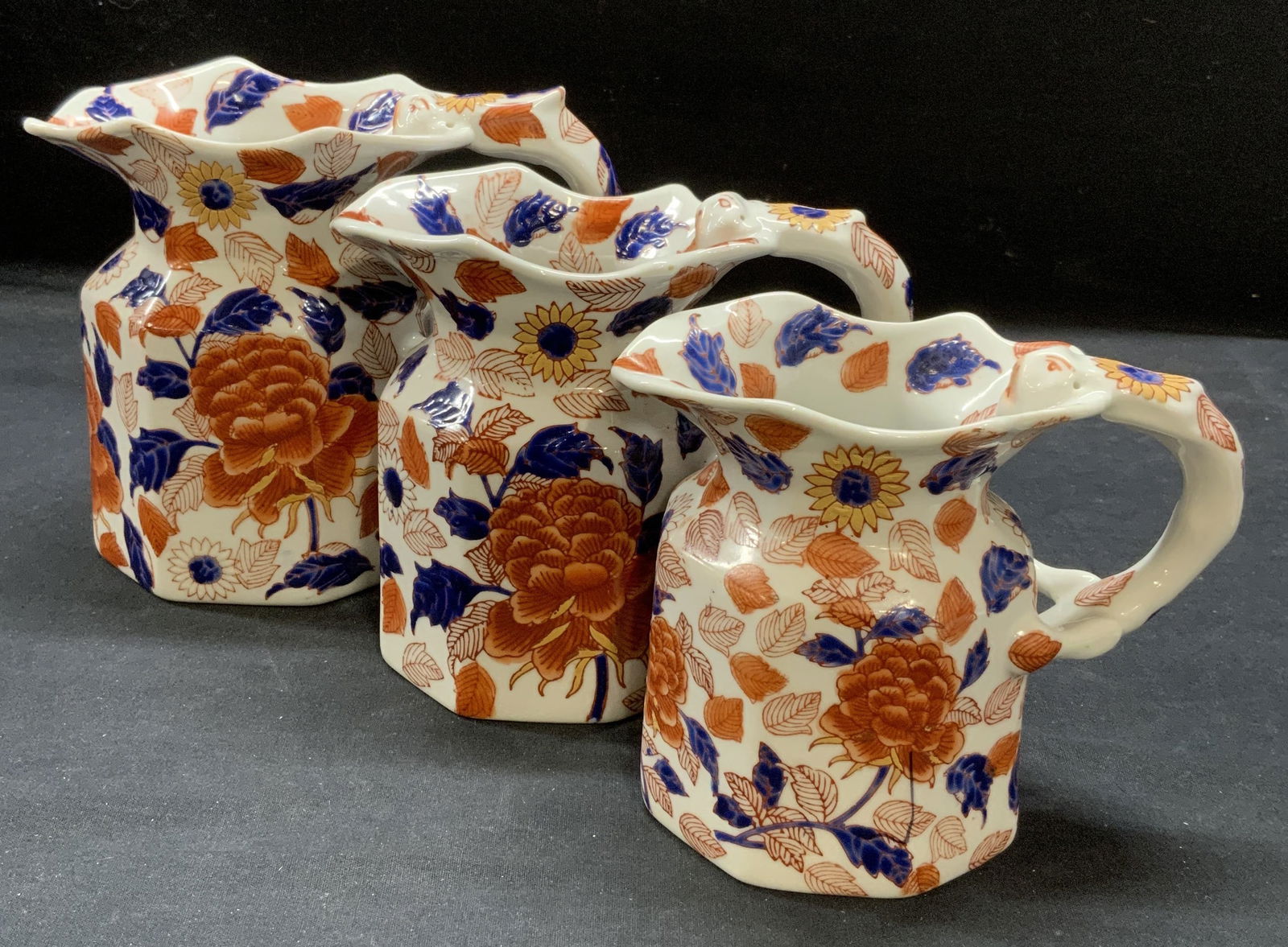 Lot 3 Vintage Victoria Ironstone Floral Pitchers (1 of 14)