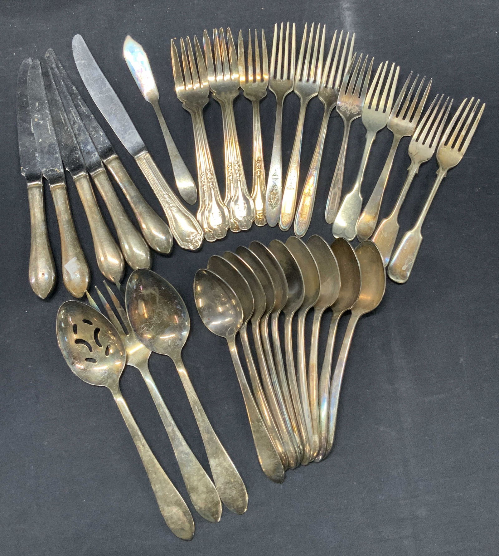 Lot 33 Silver Plate Utensils, Intl Korea, Japan (1 of 14)