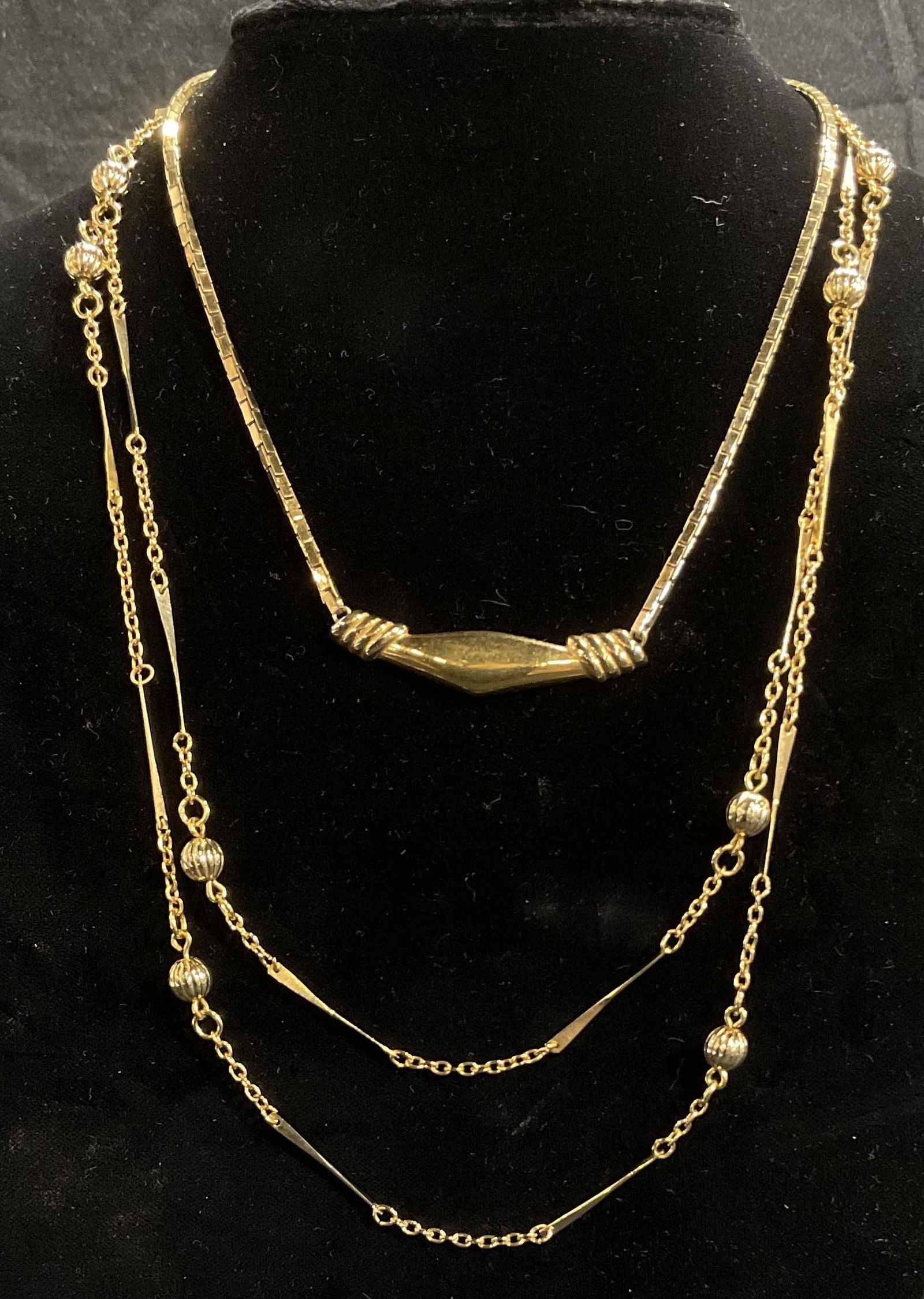 Lot 2 Gold Toned Necklaces. MONET. (1 of 9)