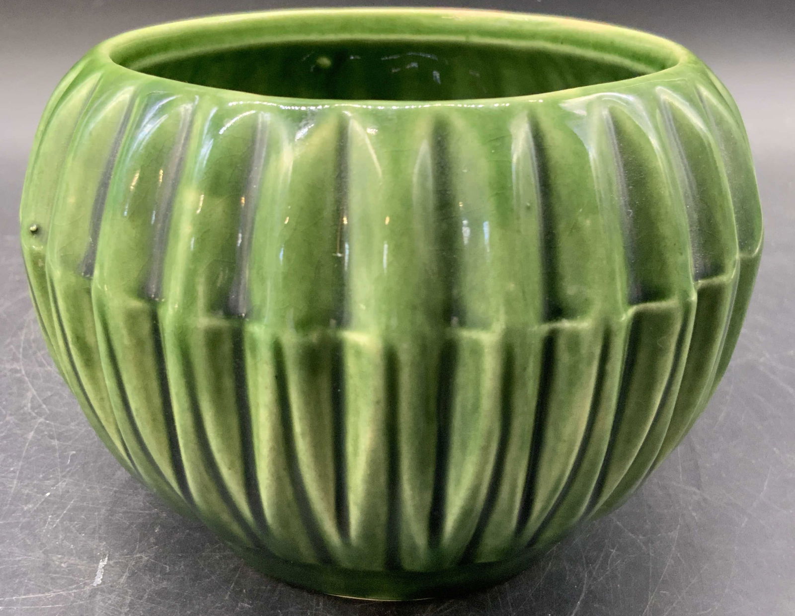 Vintage Green Ribbed Ceramic Vase / Planter, USA (1 of 7)