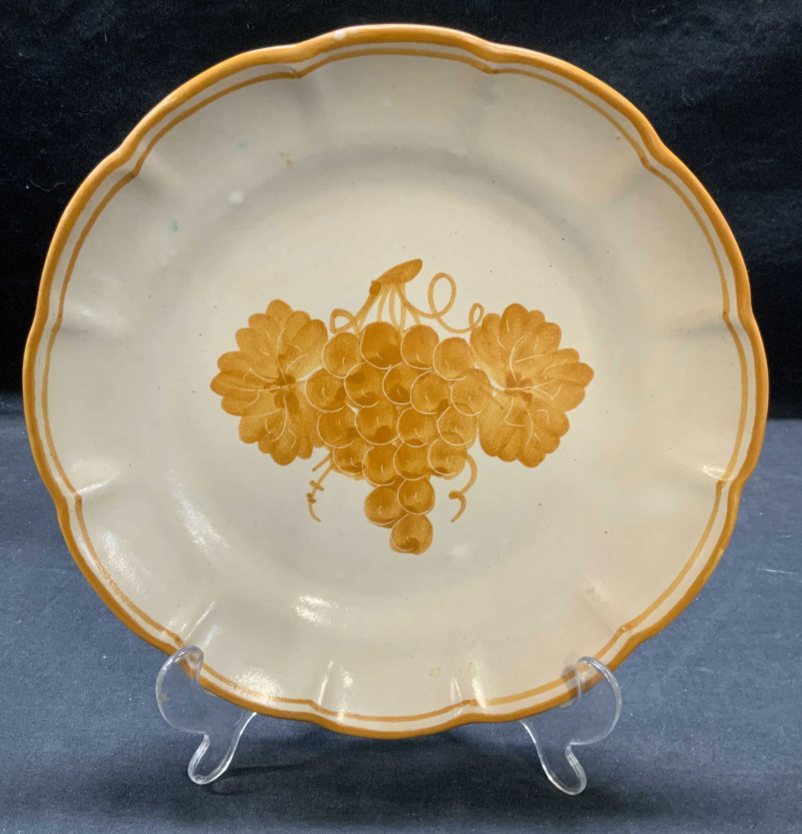 Vintage CAS VIETRI Ceramic Grape Plate, Italy (1 of 6)