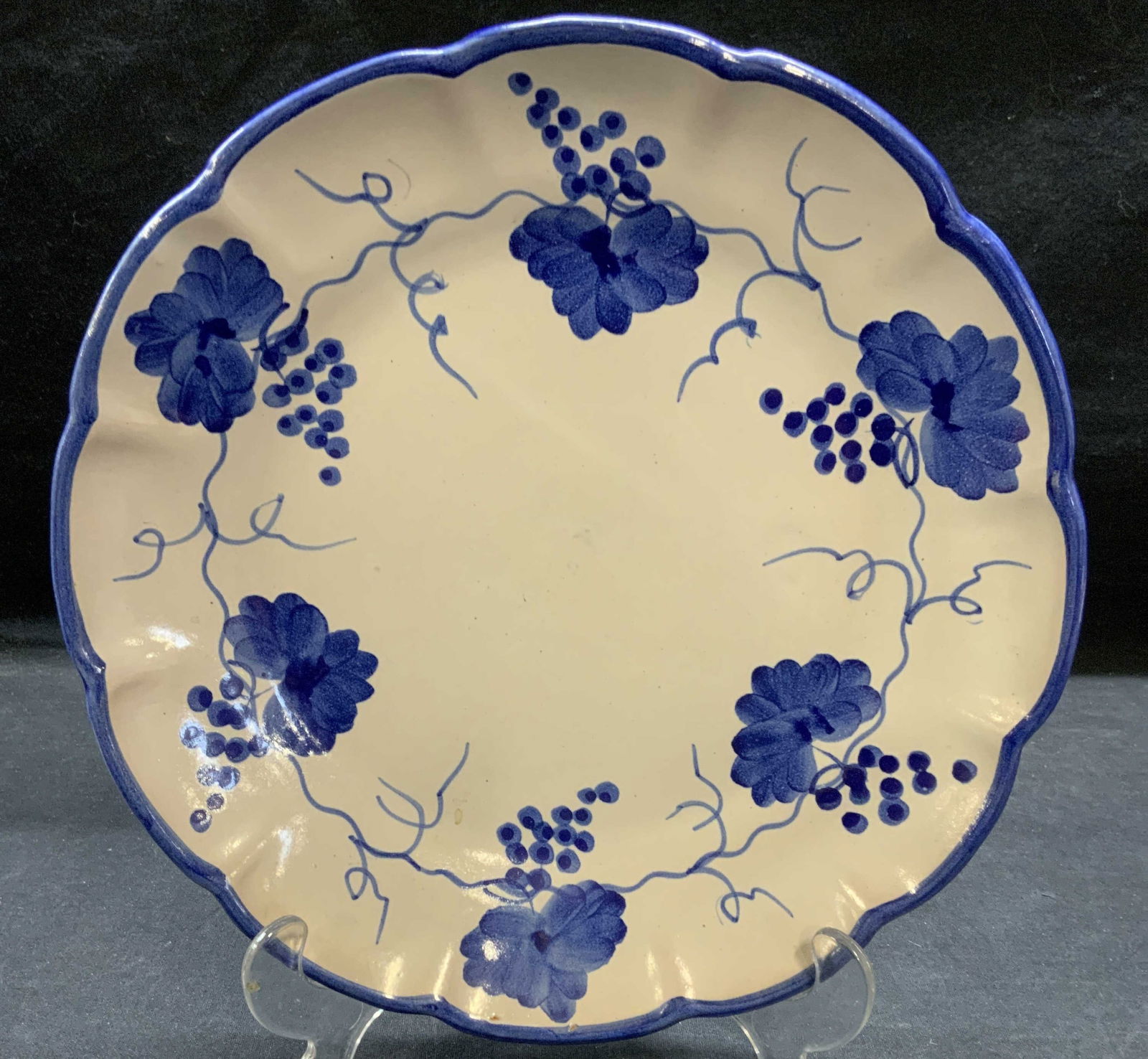 Vintage CAS VIETRI Ceramic Grape Plate, Italy (1 of 6)