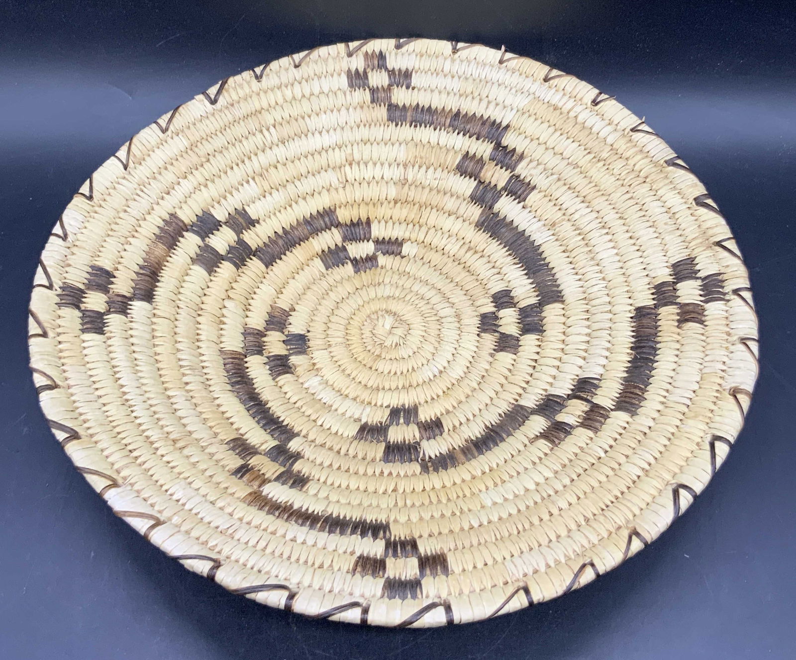 Vintage Handmade Woven Coiled Basket Tray (1 of 9)