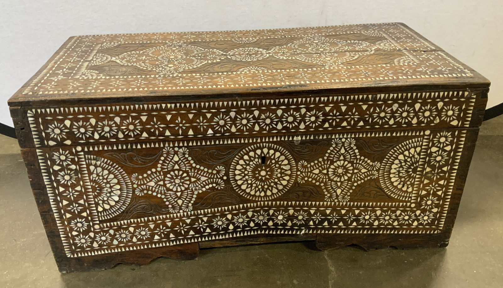 Vintage Inlaid Mother of Pearl Wooden Chest (1 of 12)