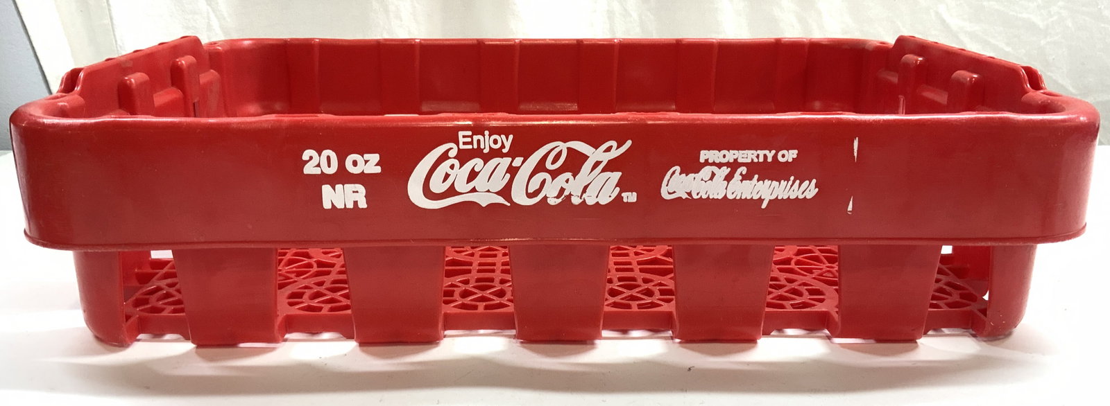 COCA COLA Vintage Bottle Crate Red (1 of 7)