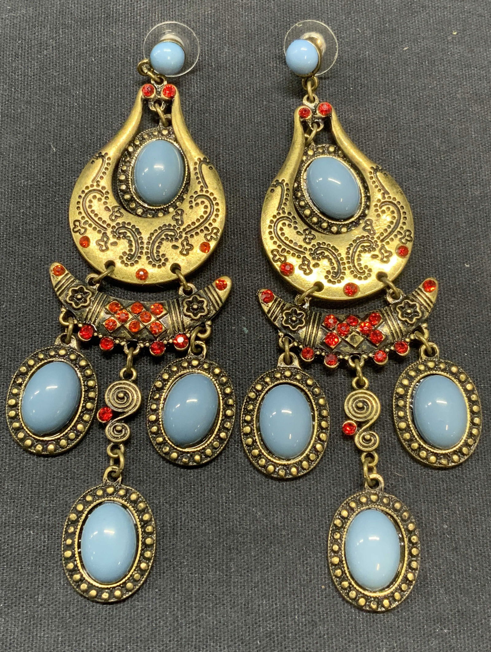 Gold Tn Blue Cabochon Chandelier Earrings (1 of 7)
