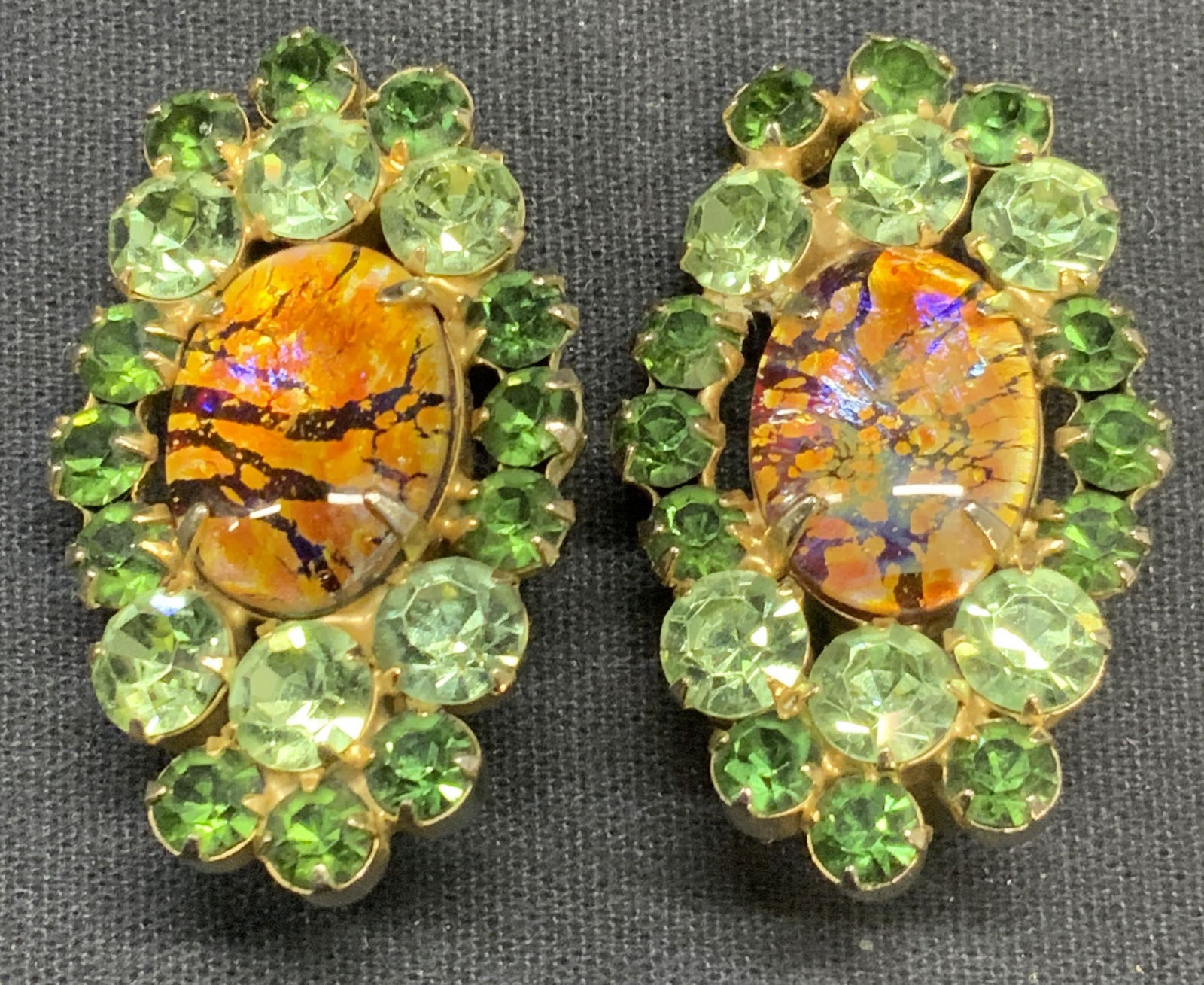 Vtg Gold Tone Green Crystal Statement Earrings (1 of 6)