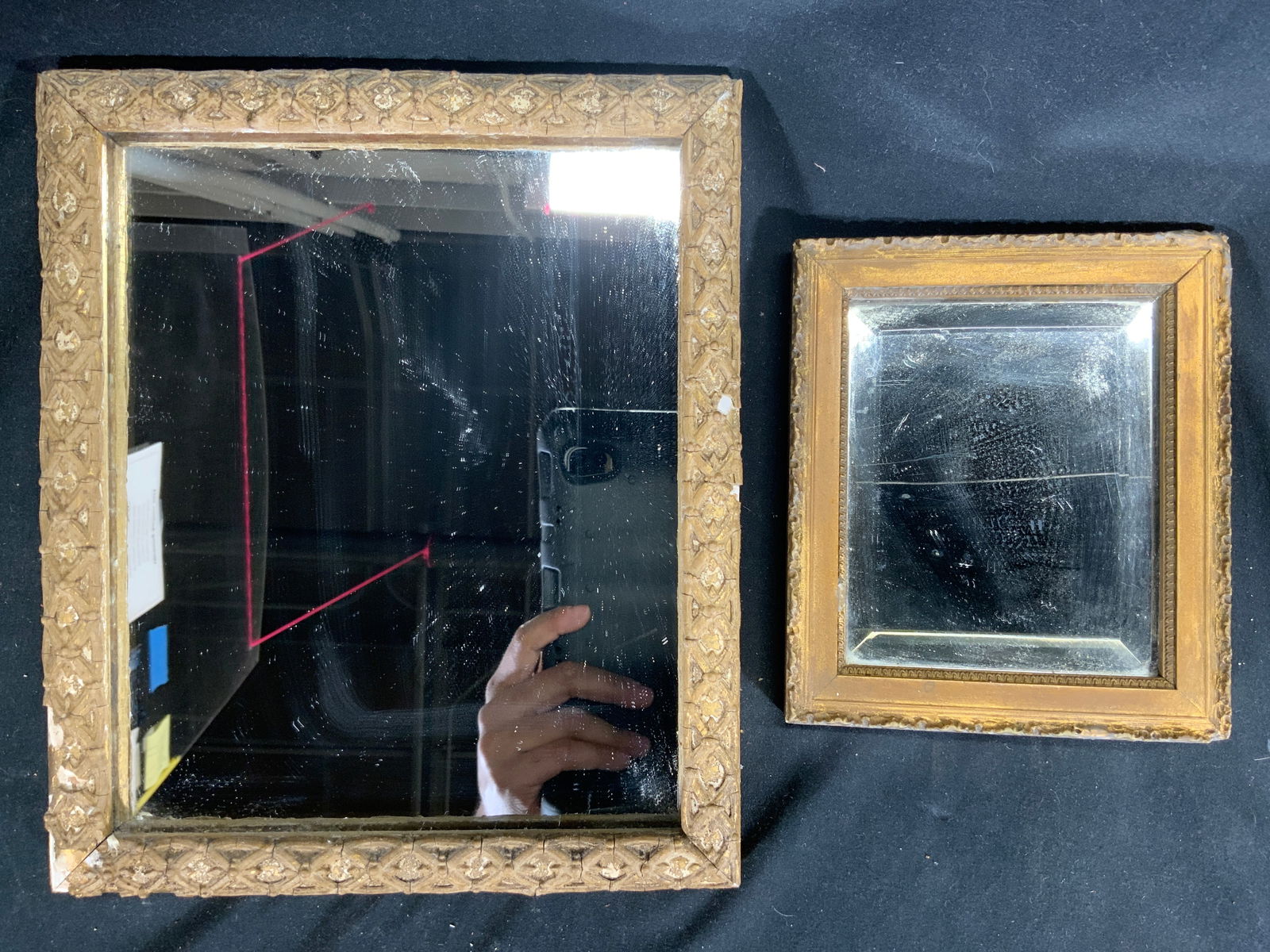 Lot 2 Vintage Gilt Wood Mirrors Wall Decor: Lot includes 2 mirror. Each are vintage possibly antique. Mirrors each have gilt wood frame. Largest mirror measures approximately 9.25 inches tall 8 inches wide. Mirrors, vintage mirrors, wall decor,