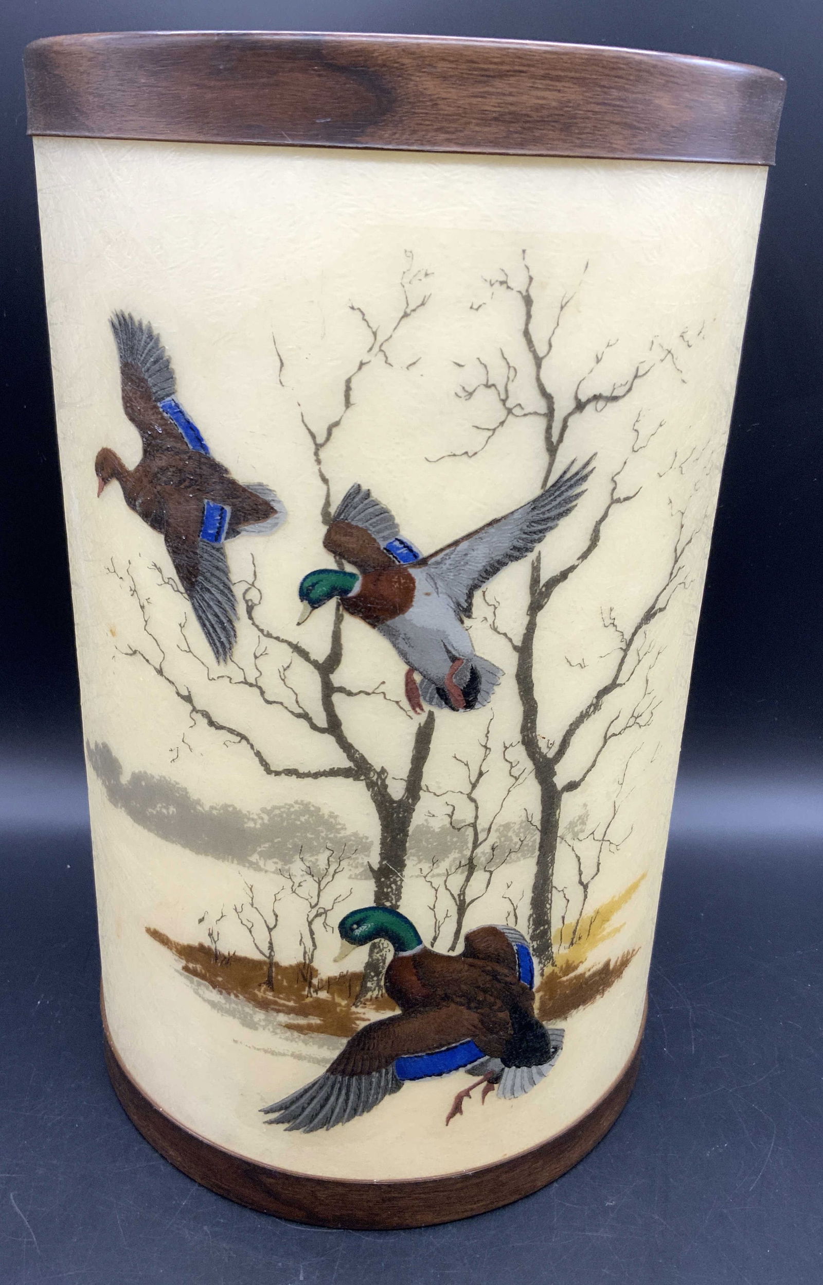 BACOVA GUILD Signed G B Gilmore Duck Motif Vessel (1 of 13)