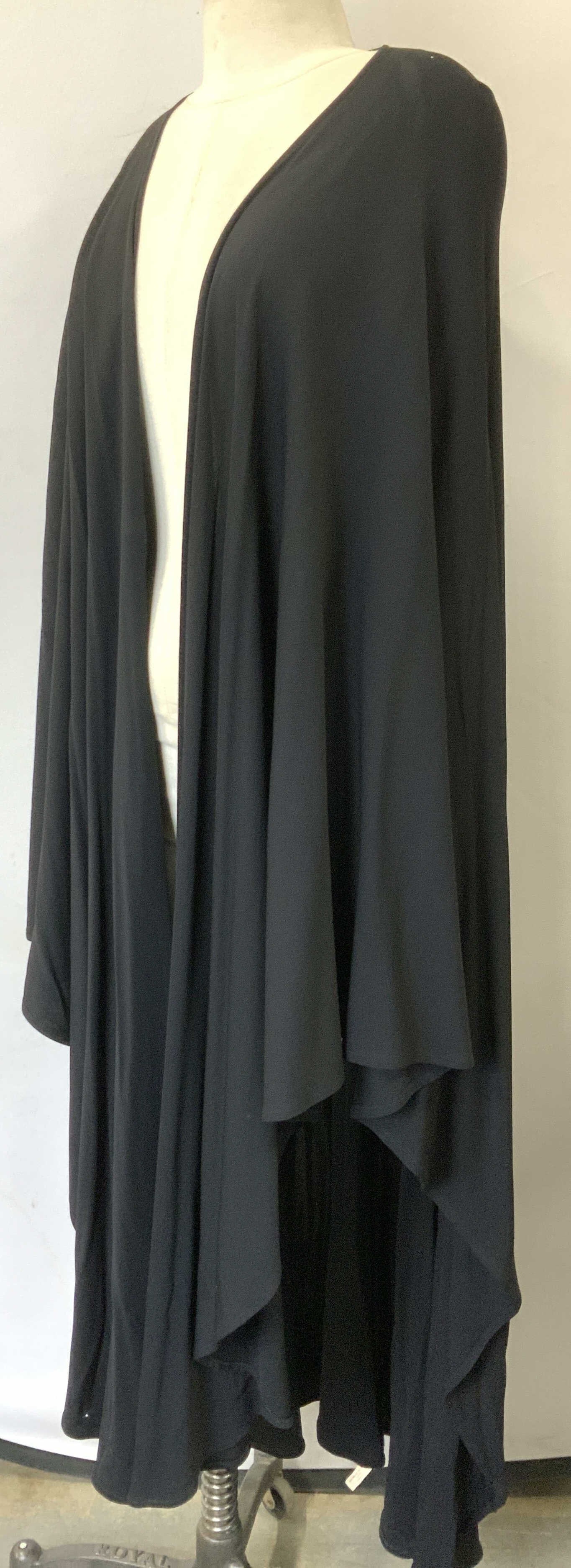 Omo Norma Kamali Long Evening Cape (1 of 9)