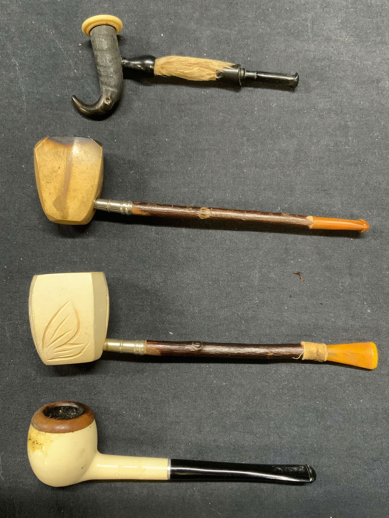 Lot 4 Vintage Varsity Meerschaum Pipe, More (1 of 16)