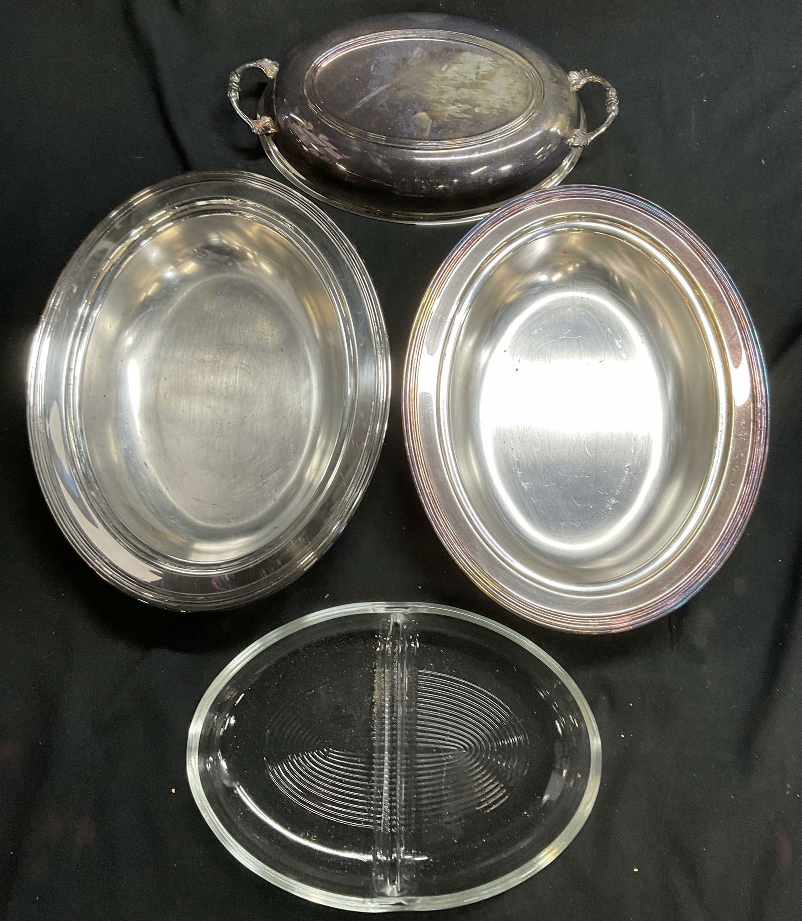 2 Oval Silver Plated Serving Dishes W Glass Insert (1 of 14)