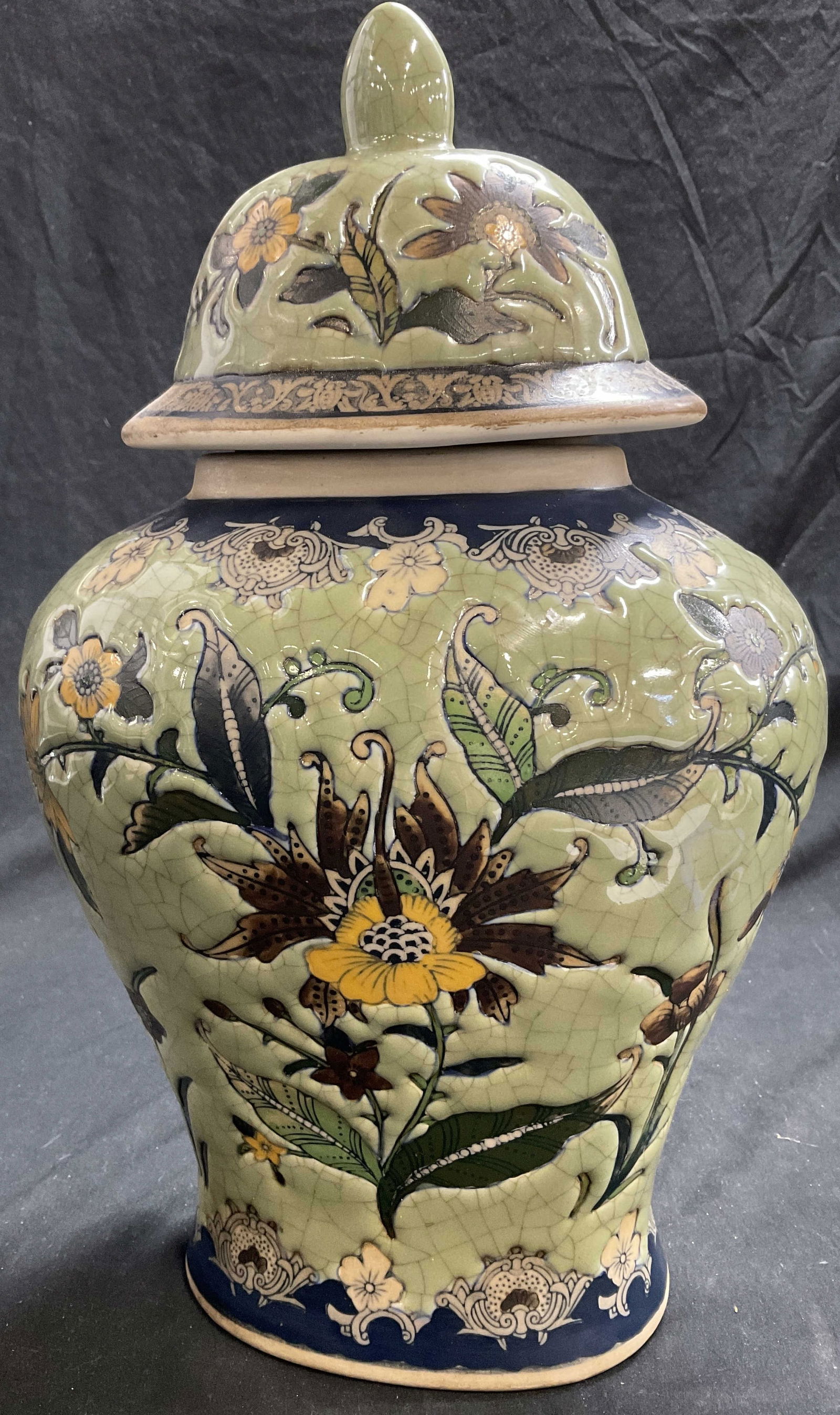 FORMALITIES by Baum Bros Chinese Ginger Jar (1 of 10)