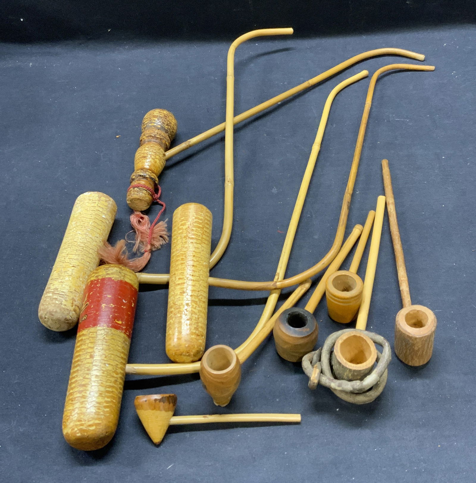 Lot 10 Vintage Corn Cob & Wood Pipes, Gerst Beer + (1 of 14)